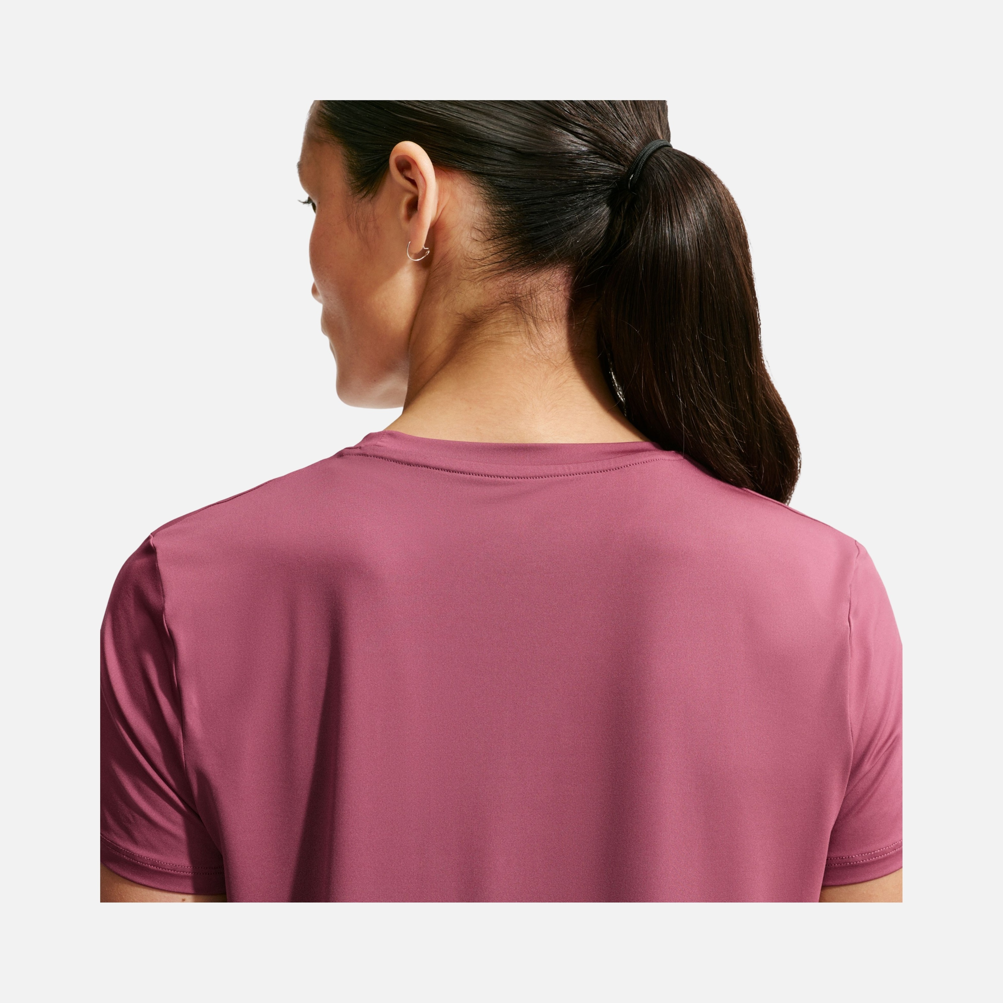 Nike One Classic Dri-Fit Short-Sleeve Training Kadın Tişört