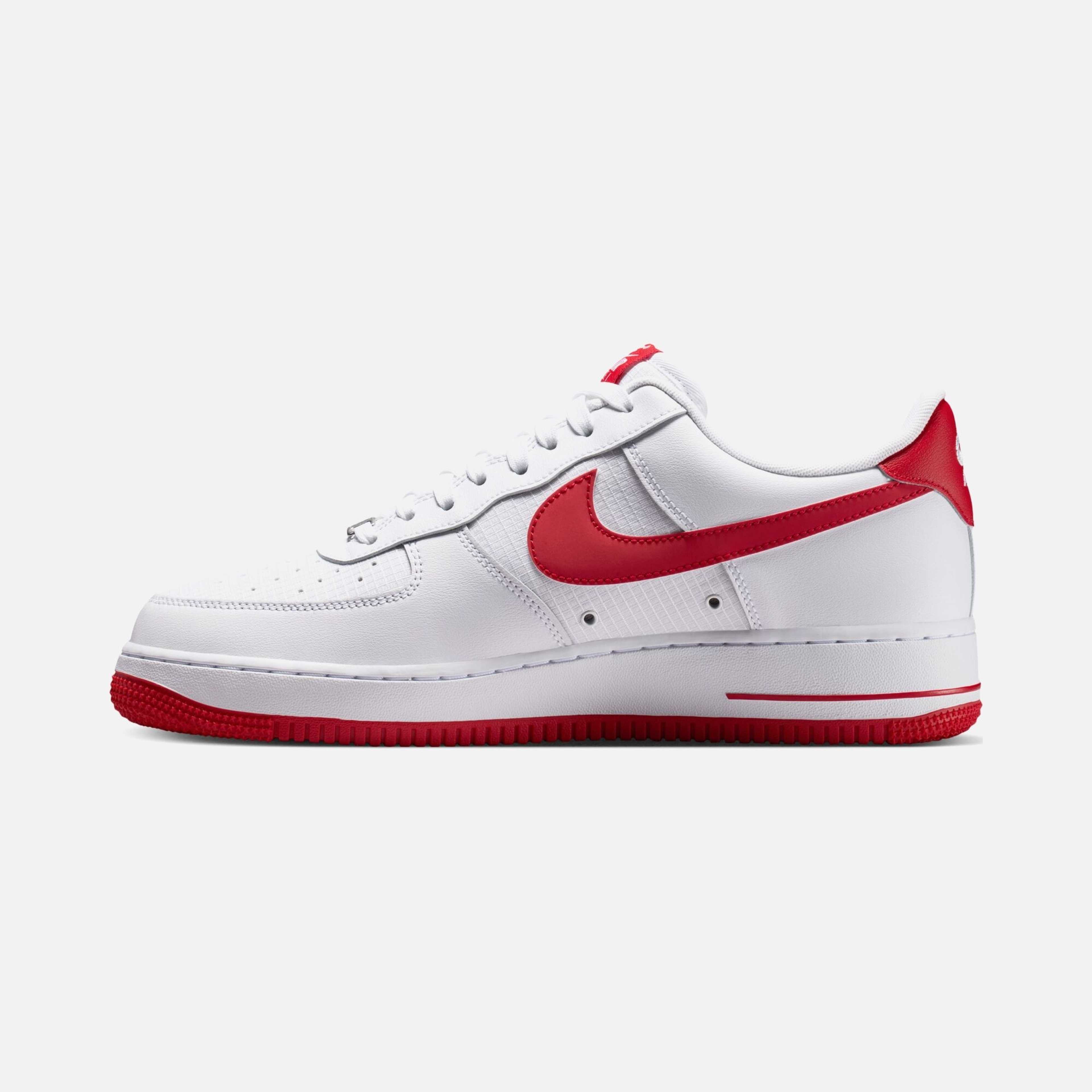 Nike Air Force 1  07 Lv8 Erkek Spor Ayakkabı