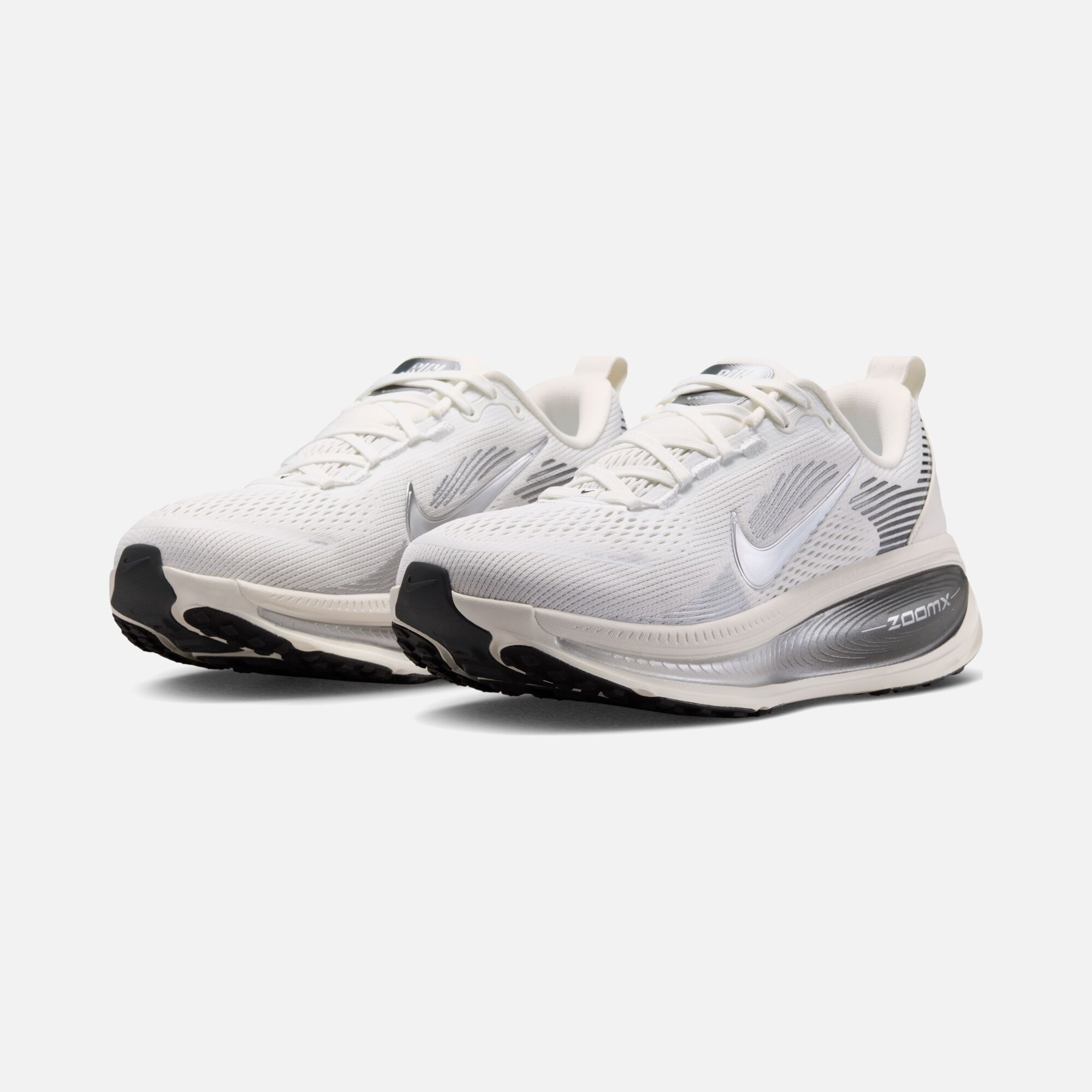 Nike Vomero 18 Ess W Kadın Koşu Ayakkabısı