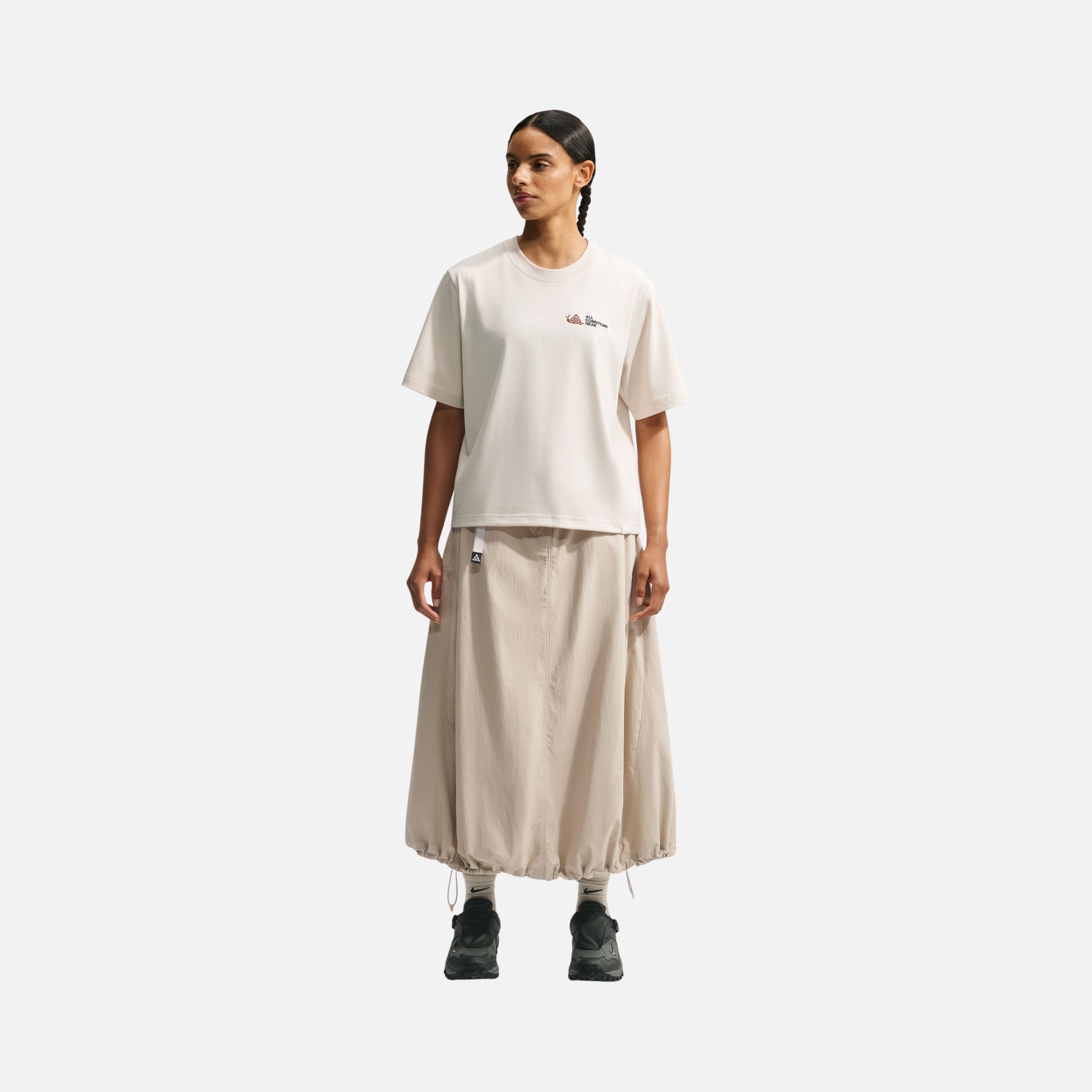Nike ACG Dri-Fit Bxy Mystry Snail Kadın Tişört
