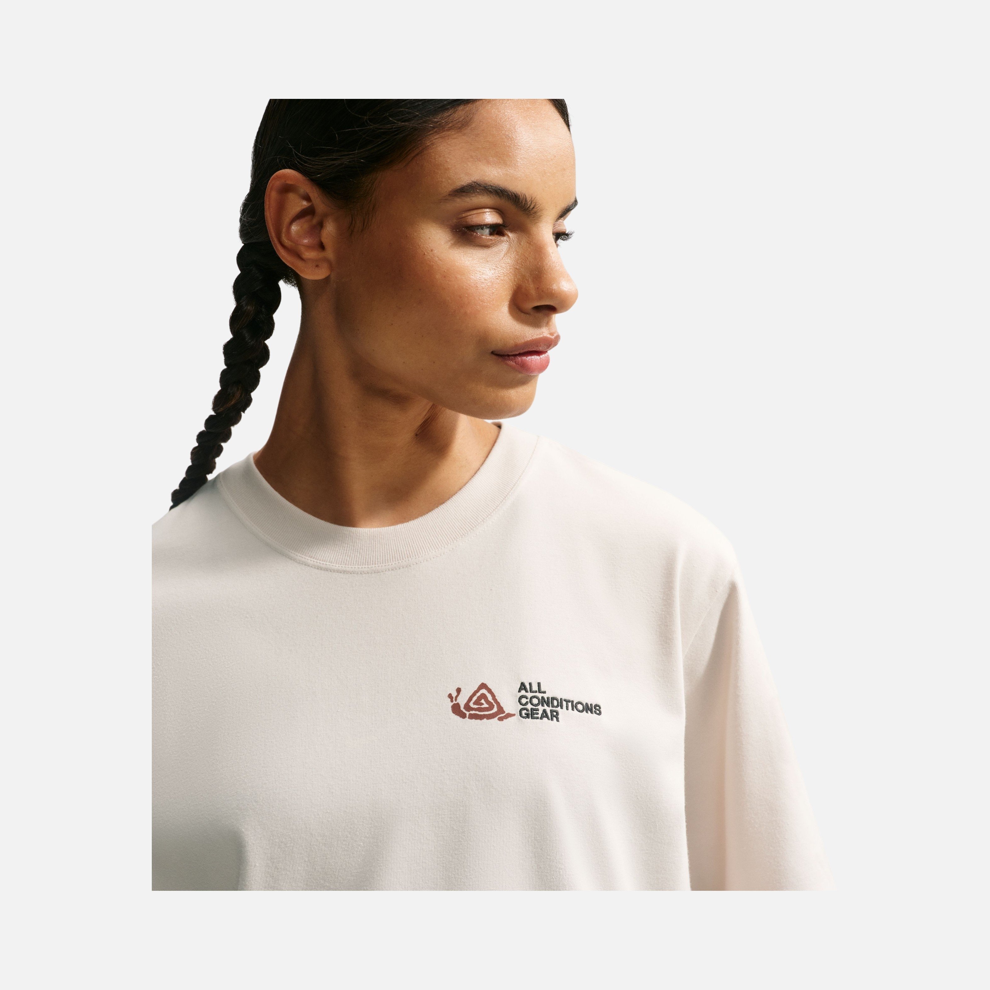Nike ACG Dri-Fit Bxy Mystry Snail Kadın Tişört