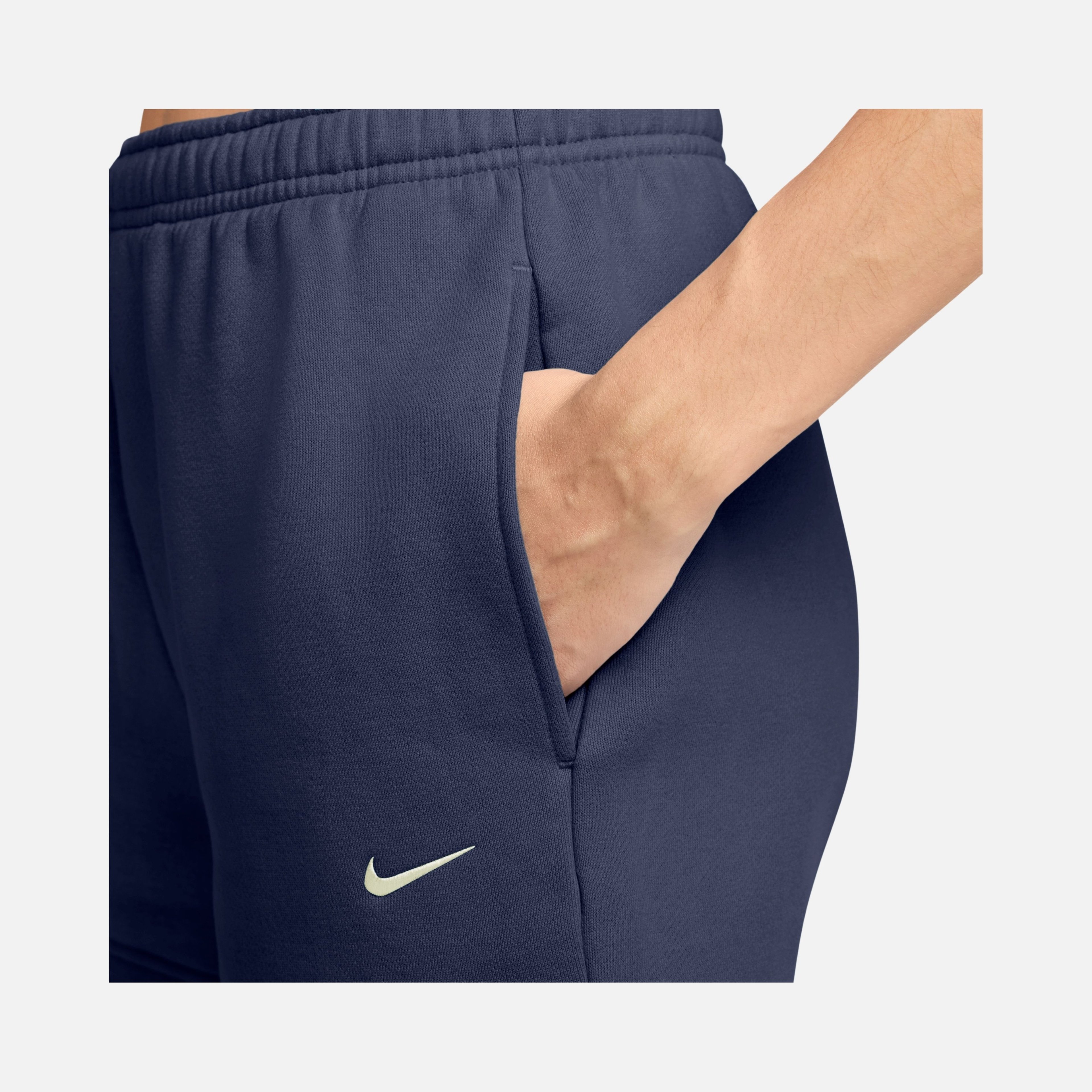 Nike Studio Fleece  Mid-Rise 4 inc Short Kadın Şort
