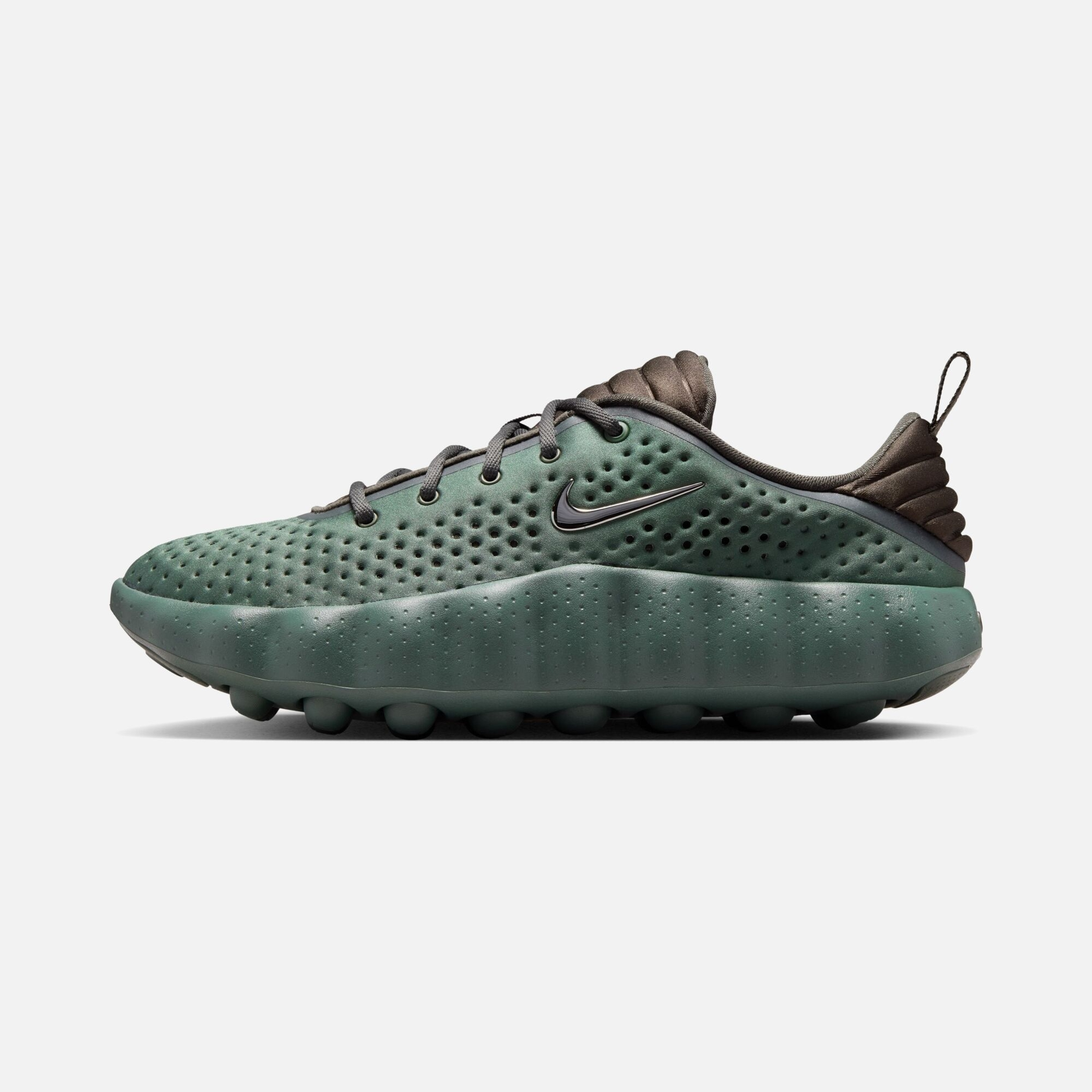 Nike Mind 002 Erkek Spor Ayakkabı