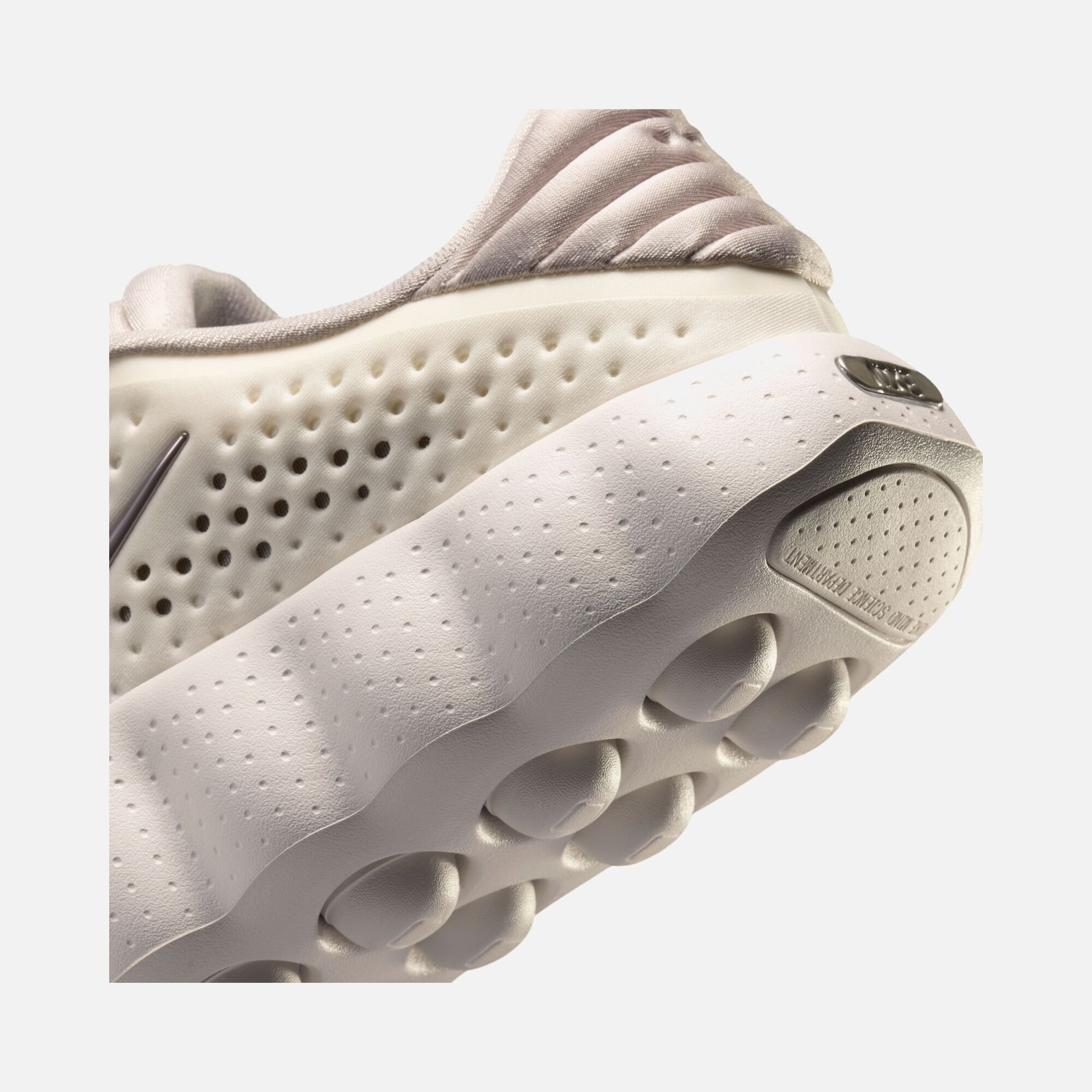 Nike Mind 002 Erkek Spor Ayakkabı