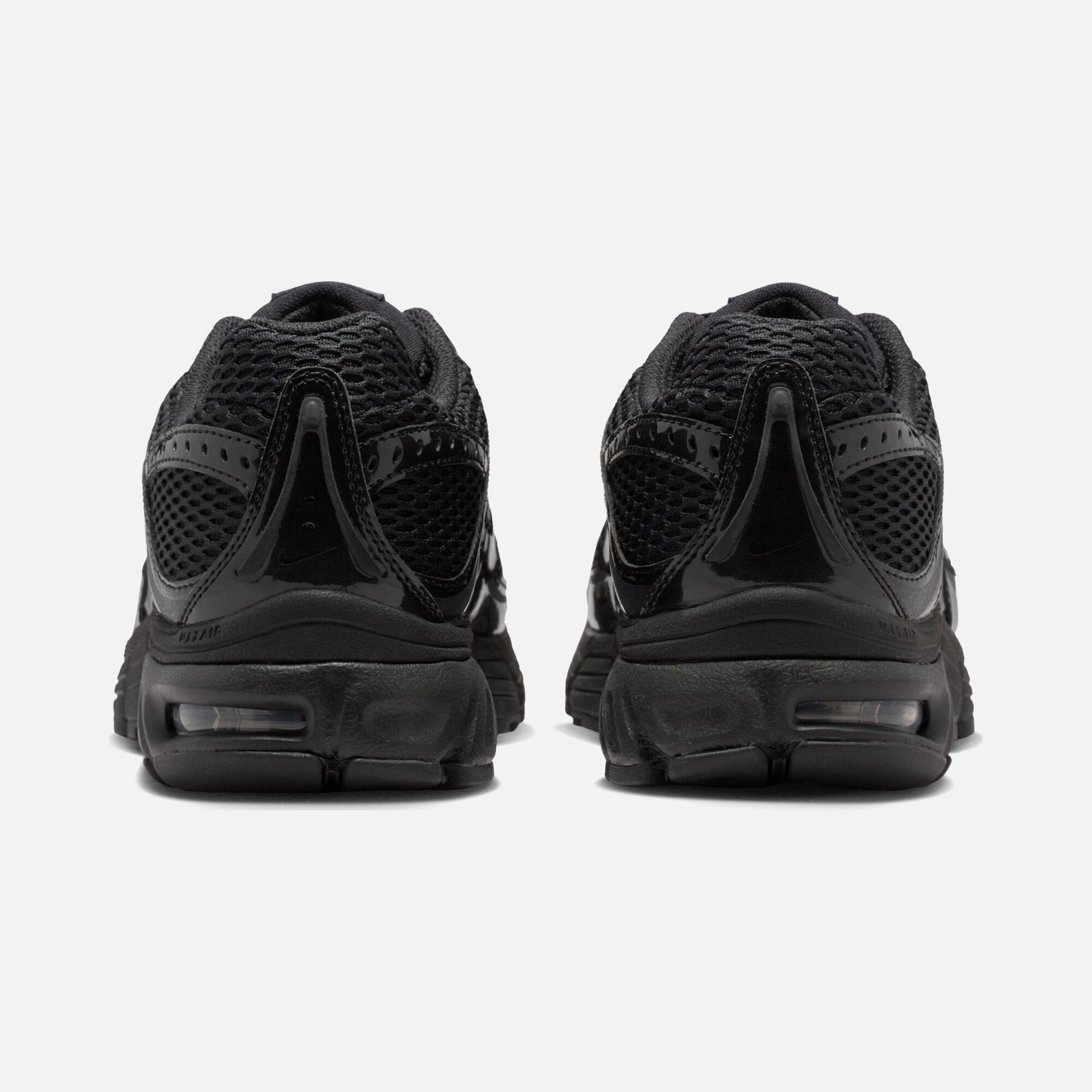 Nike Air Max Moto 2 Kadın Spor Ayakkabı
