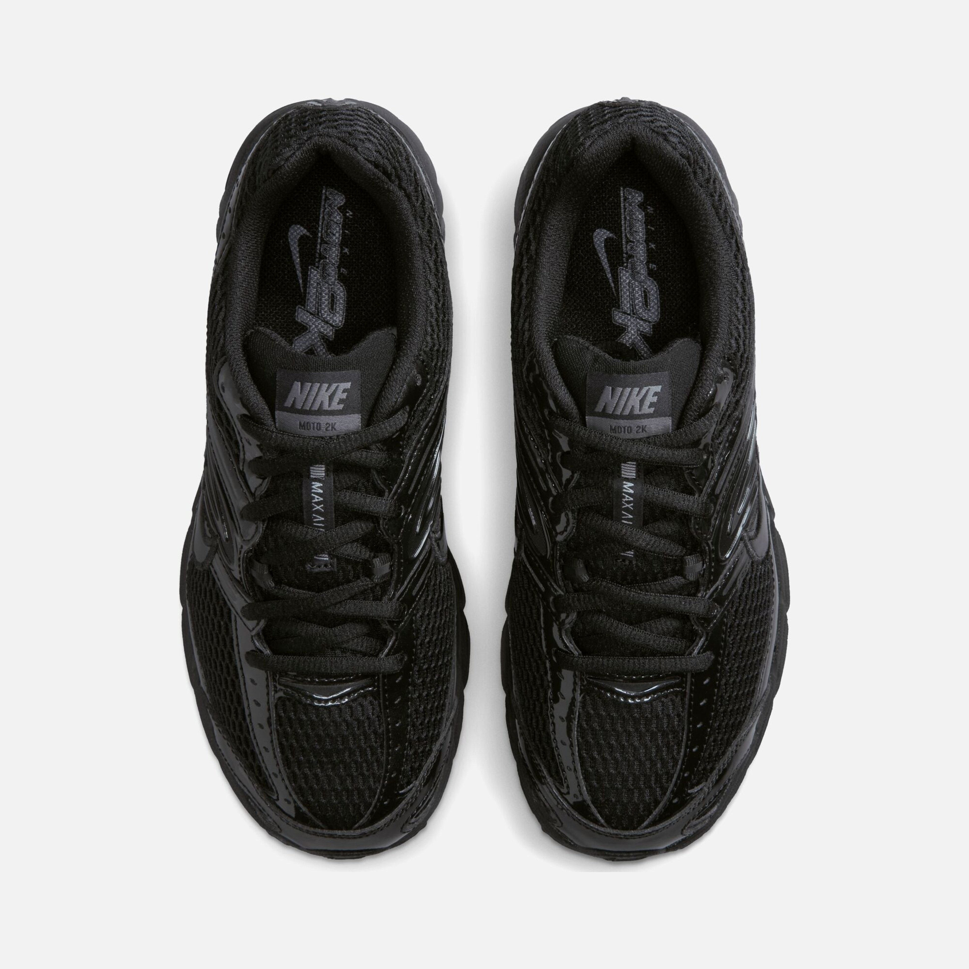 Nike Air Max Moto 2 Kadın Spor Ayakkabı
