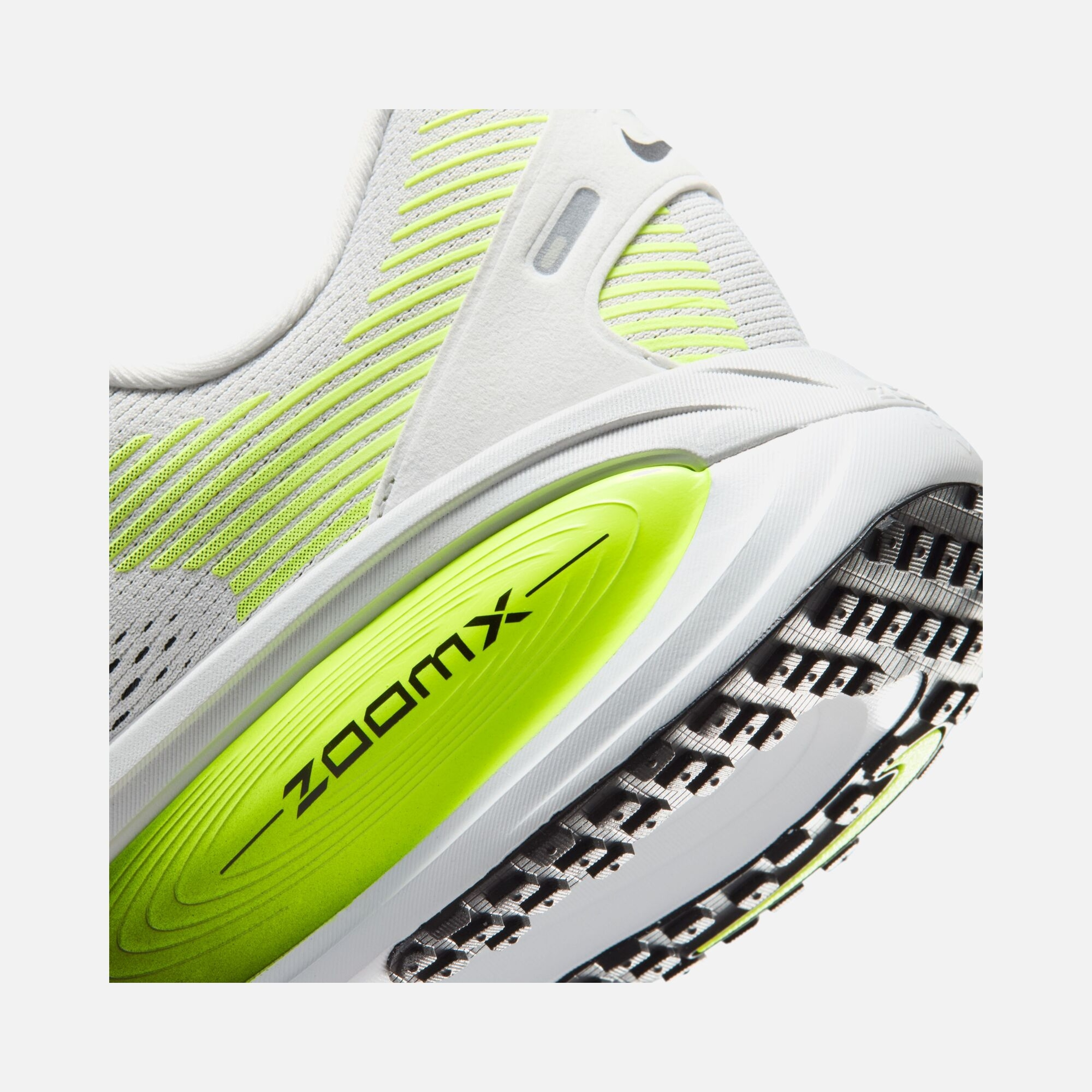 Nike Vomero 18 ZoomX Road Running Erkek Spor Ayakkabı