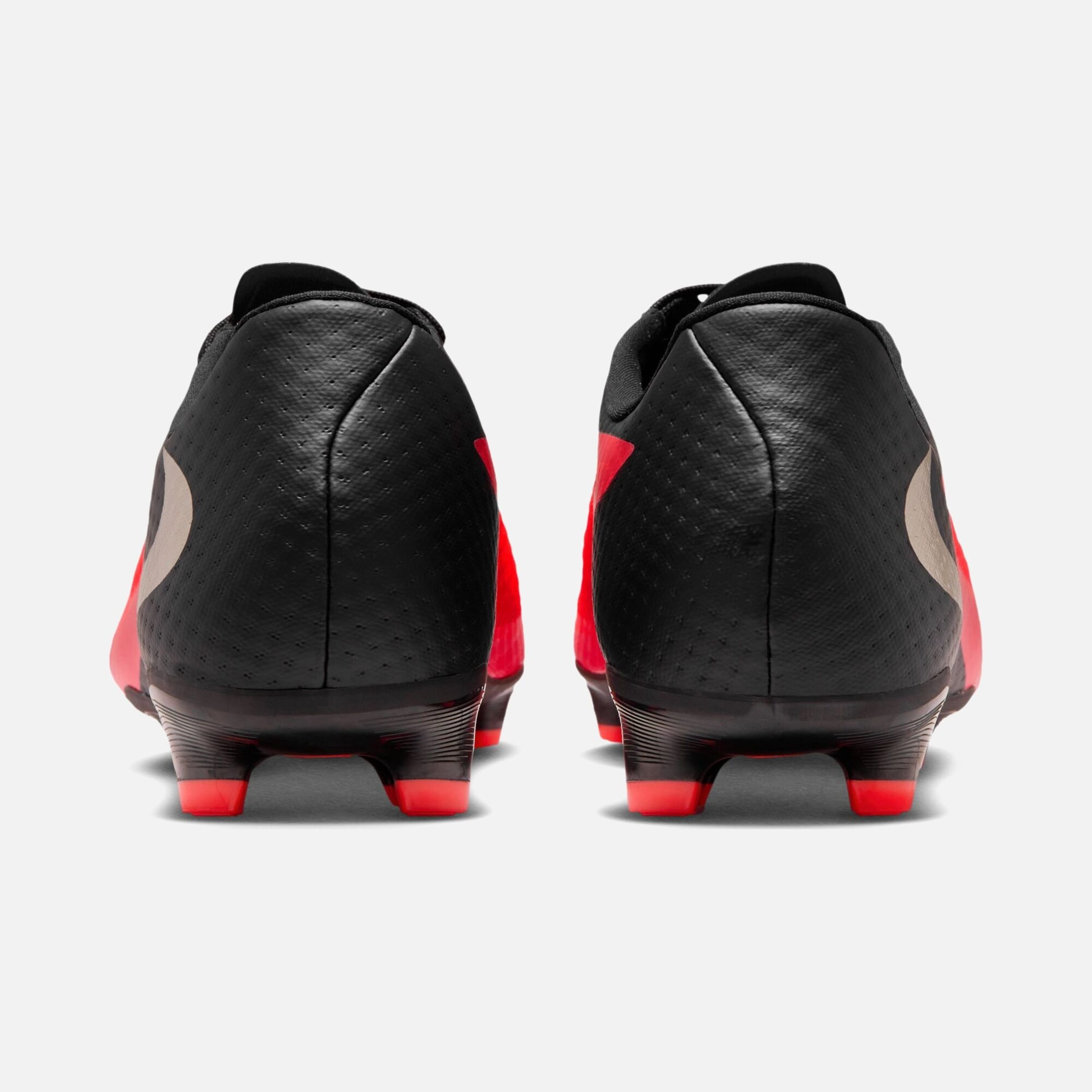 Nike Phantom 6 Low Academy Fg/Mg Erkek Krampon