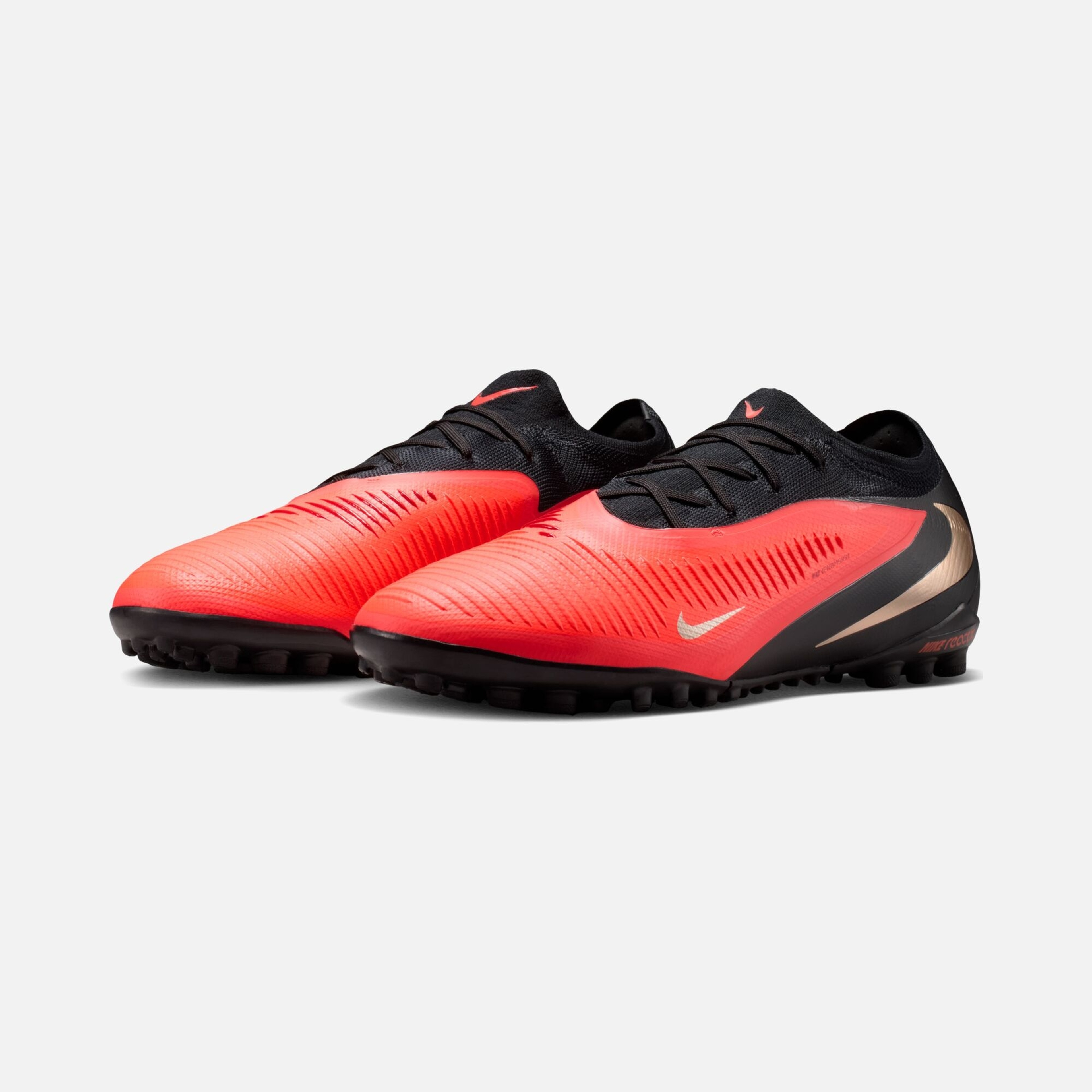 Nike Reactx Phantom 6 Low Pro Tf Erkek Halı Saha Ayakkabısı