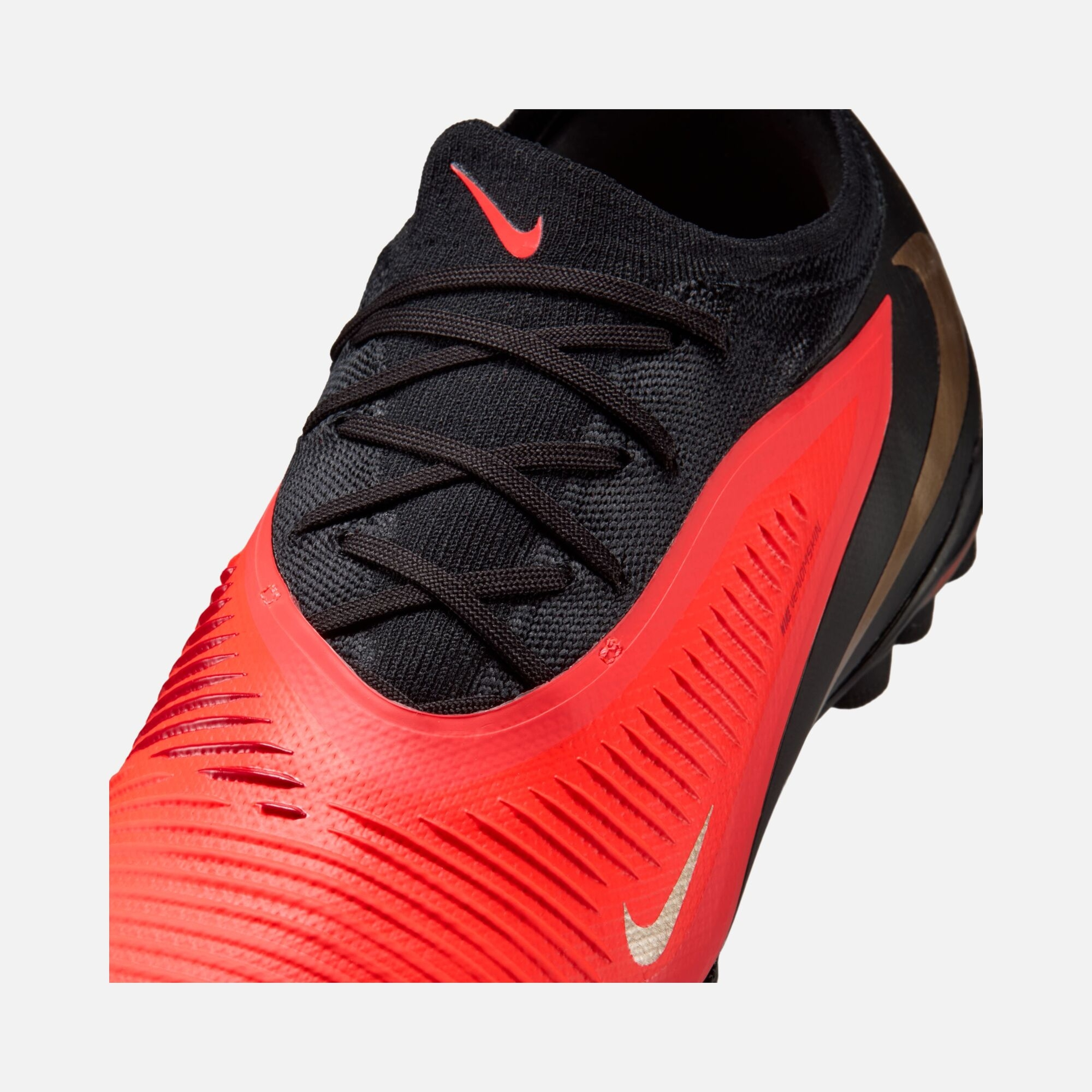 Nike Reactx Phantom 6 Low Pro Tf Erkek Halı Saha Ayakkabısı