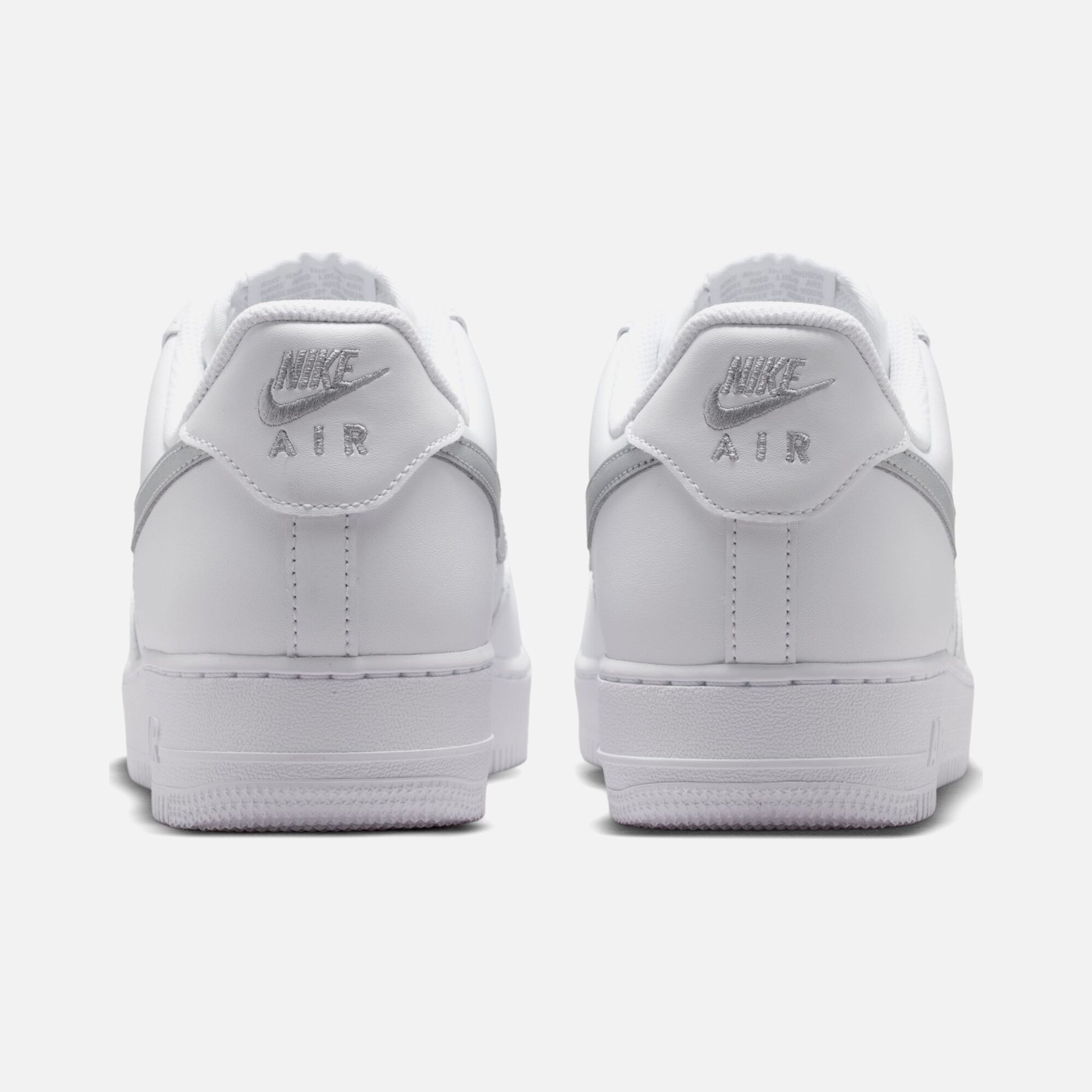 Nike Air Force 1 07 26 Erkek Spor Ayakkabı