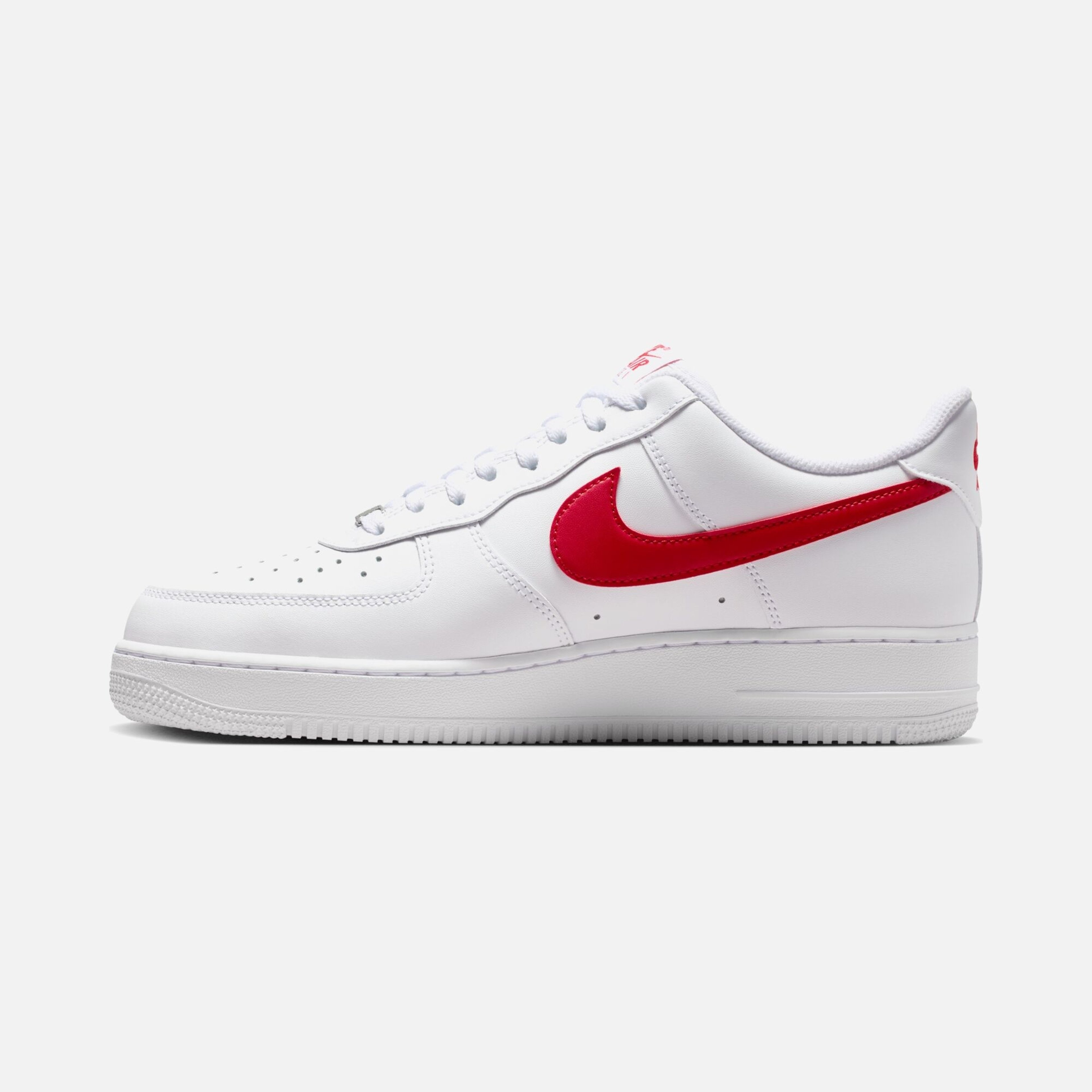 Nike Air Force 1 07 26 Erkek Spor Ayakkabı