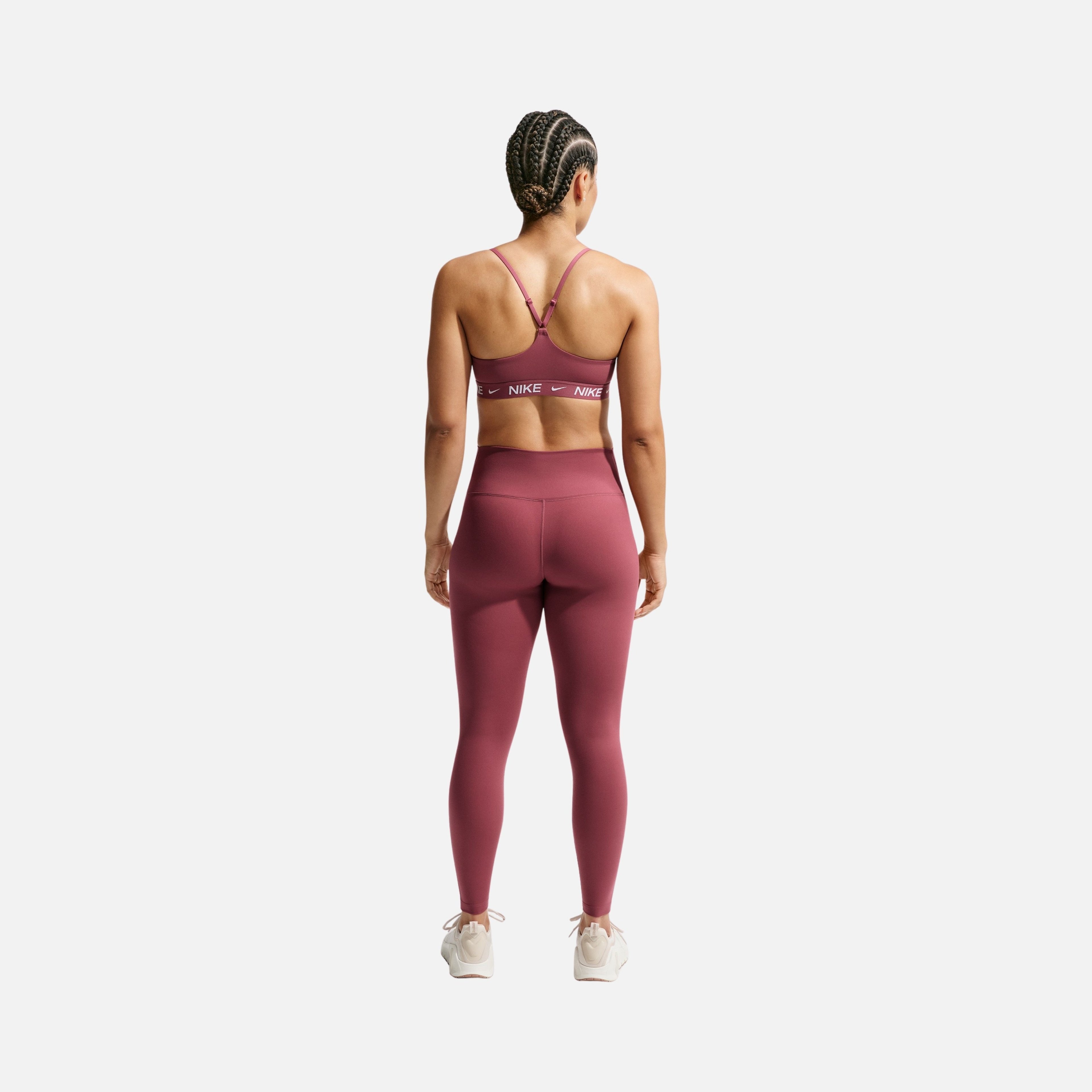 Nike Indy Light-Support Padded Adjustable Training Sports Kadın Bra