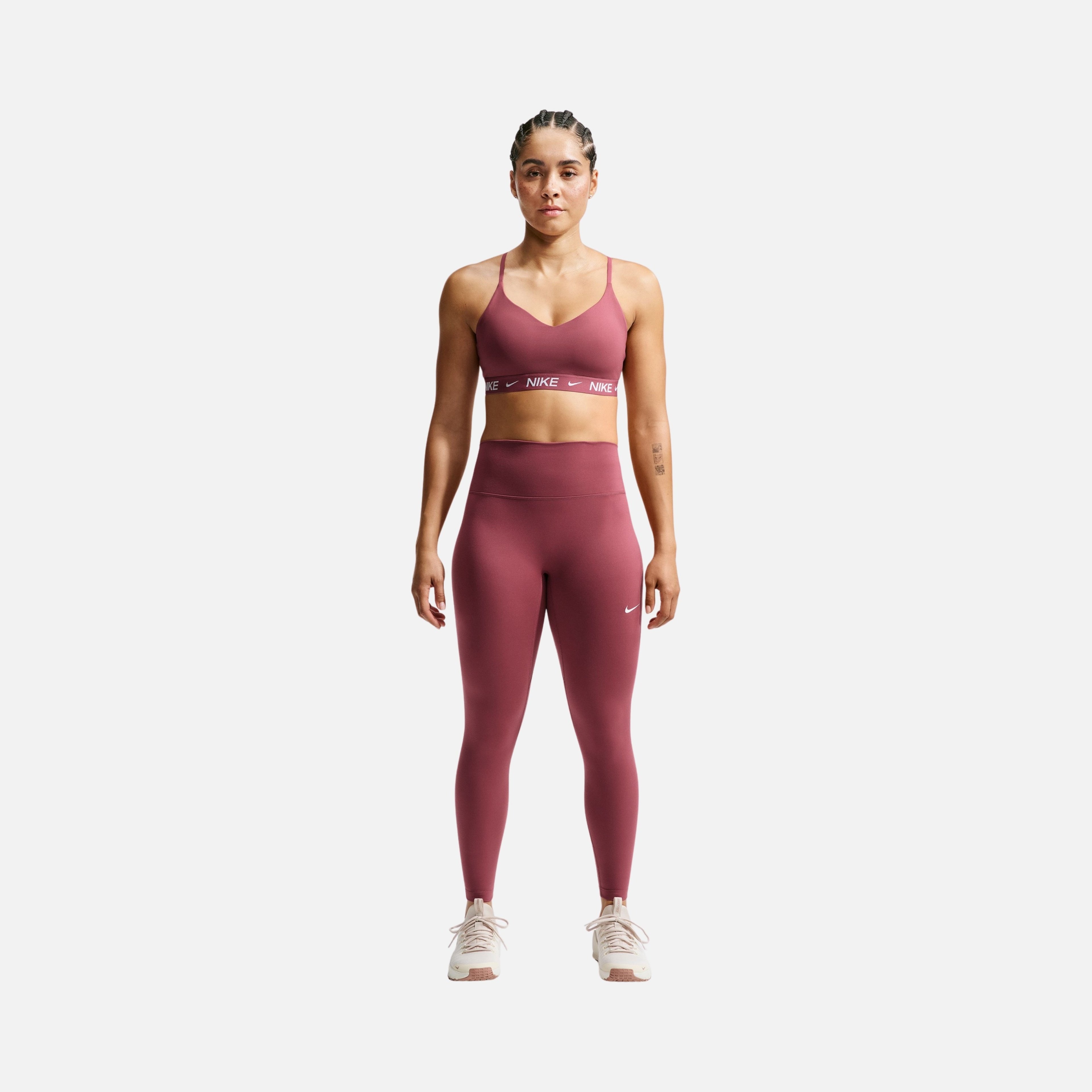 Nike Indy Light-Support Padded Adjustable Training Sports Kadın Bra
