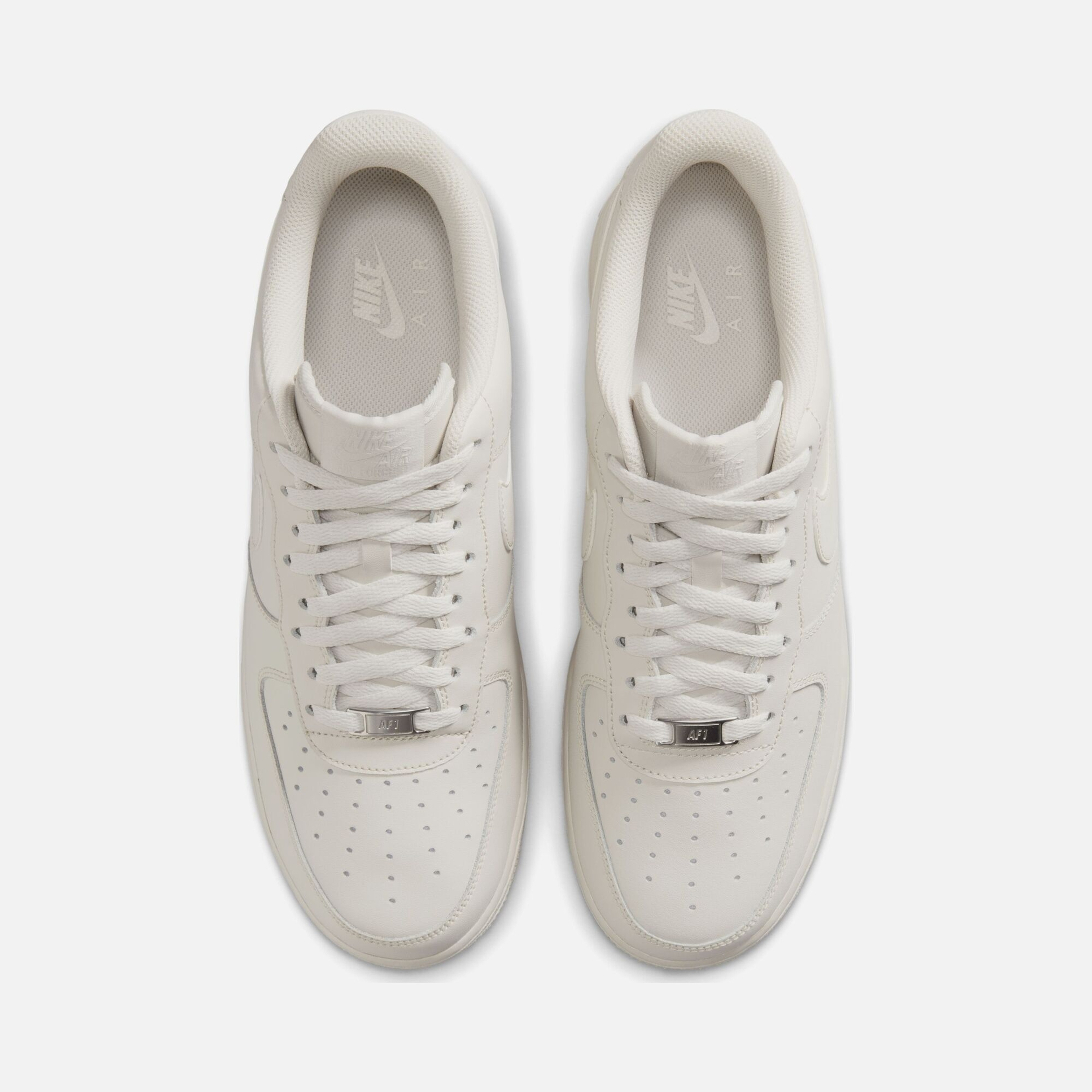 Nike Air Force 1 07 Erkek Spor Ayakkabı