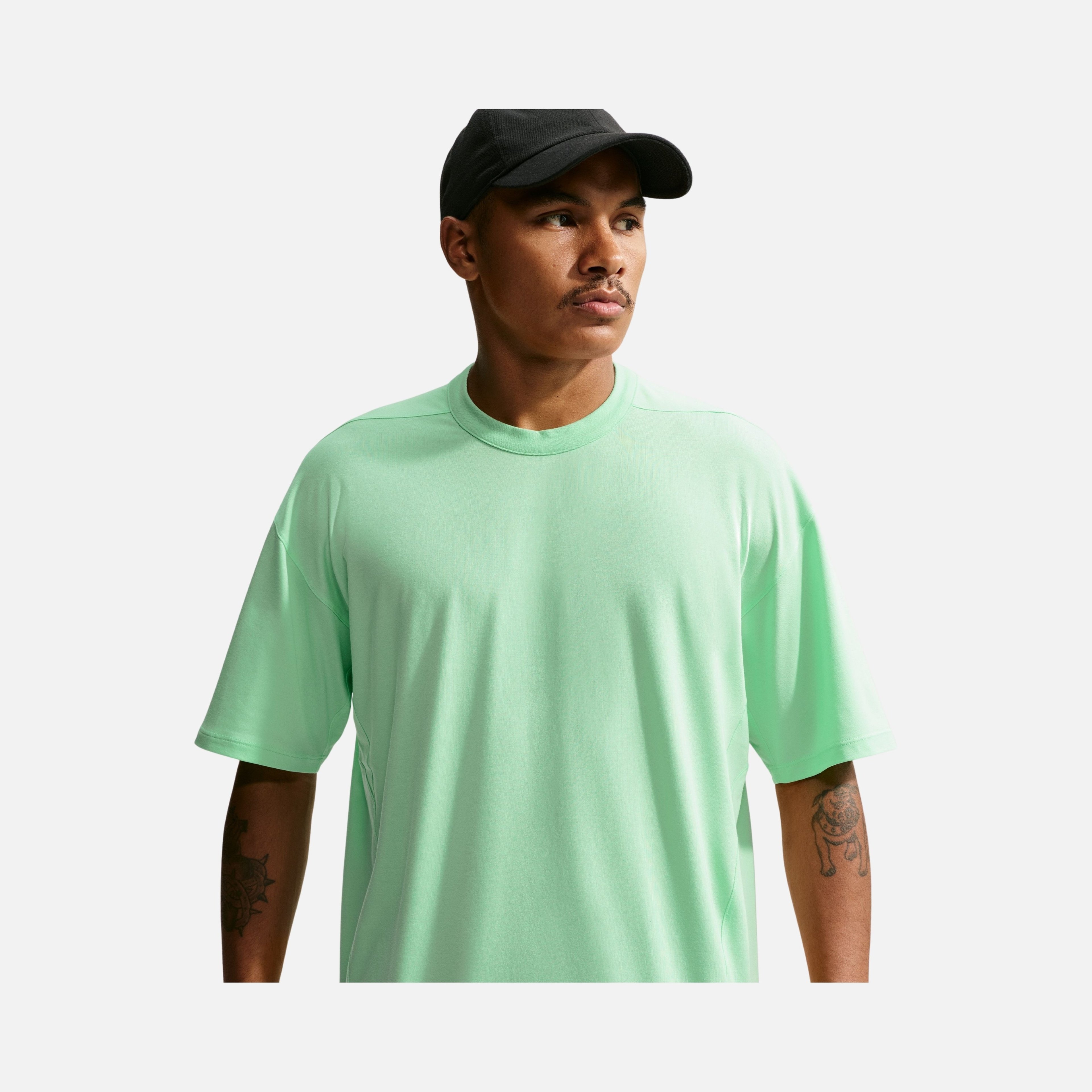 Nike 24.7 ImpossiblySoft Light Dri-FIT Erkek Tişört