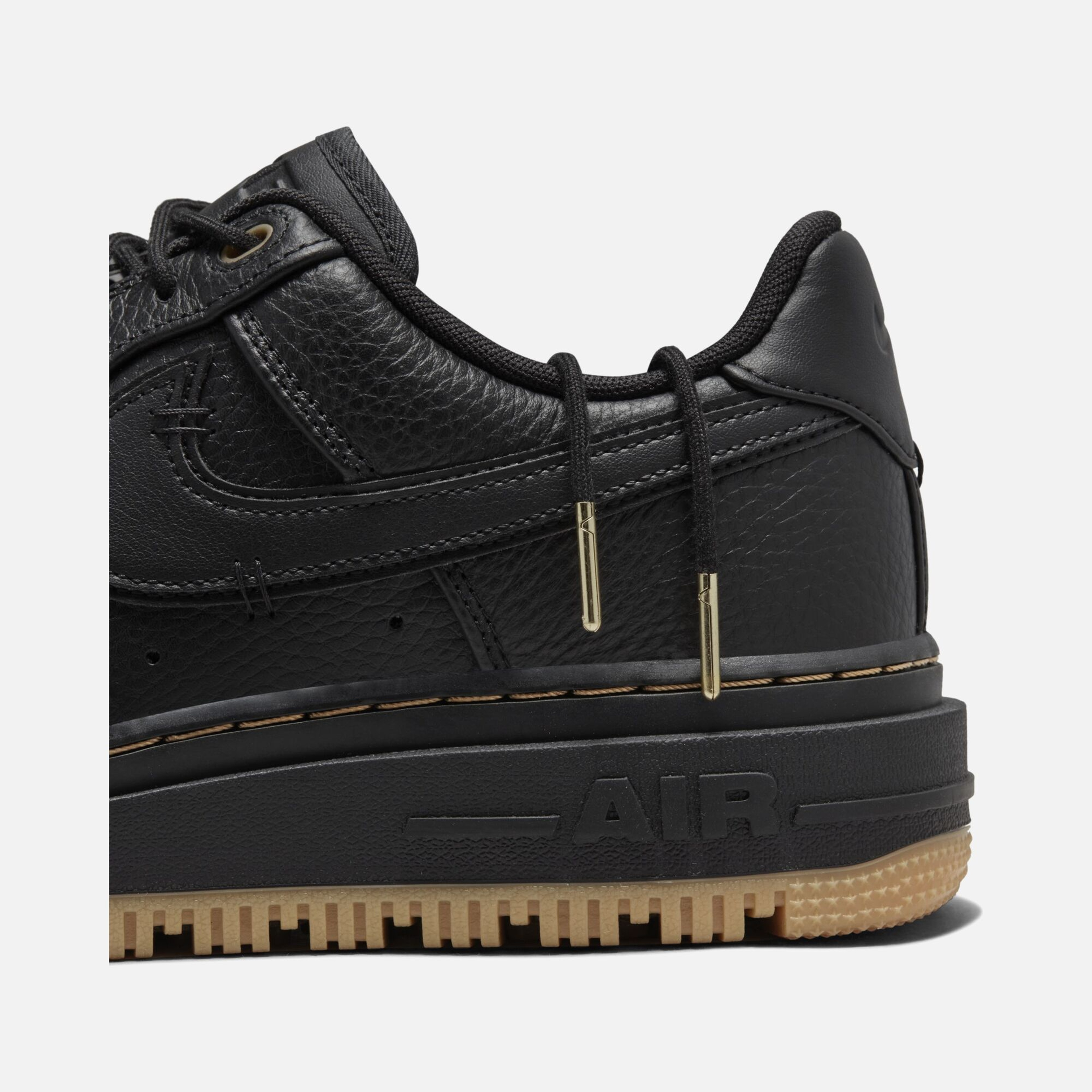 Nike Air Force 1 LUXE Erkek Spor Ayakkabı