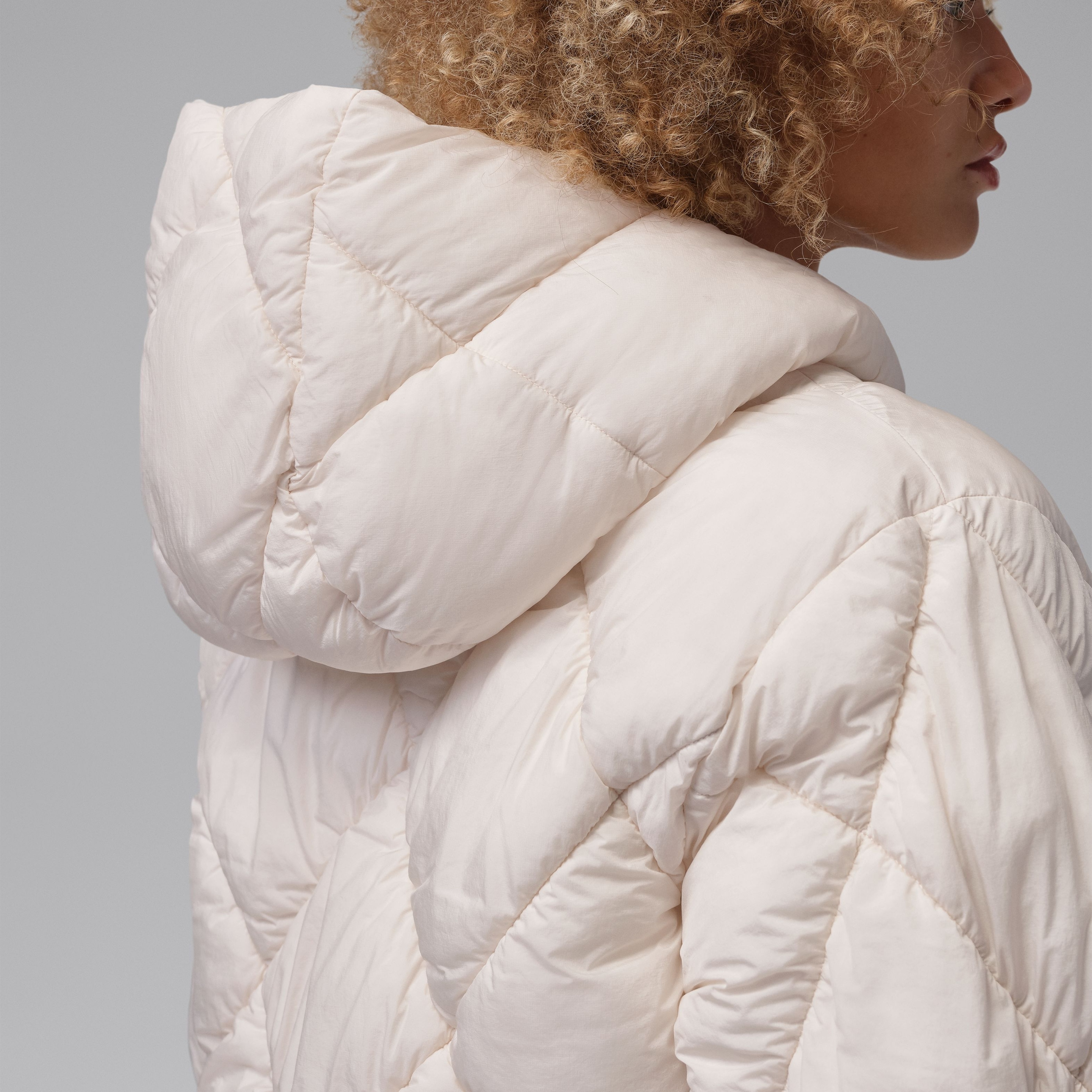 Nike Jordan Brooklyn Puffer Kadın Mont