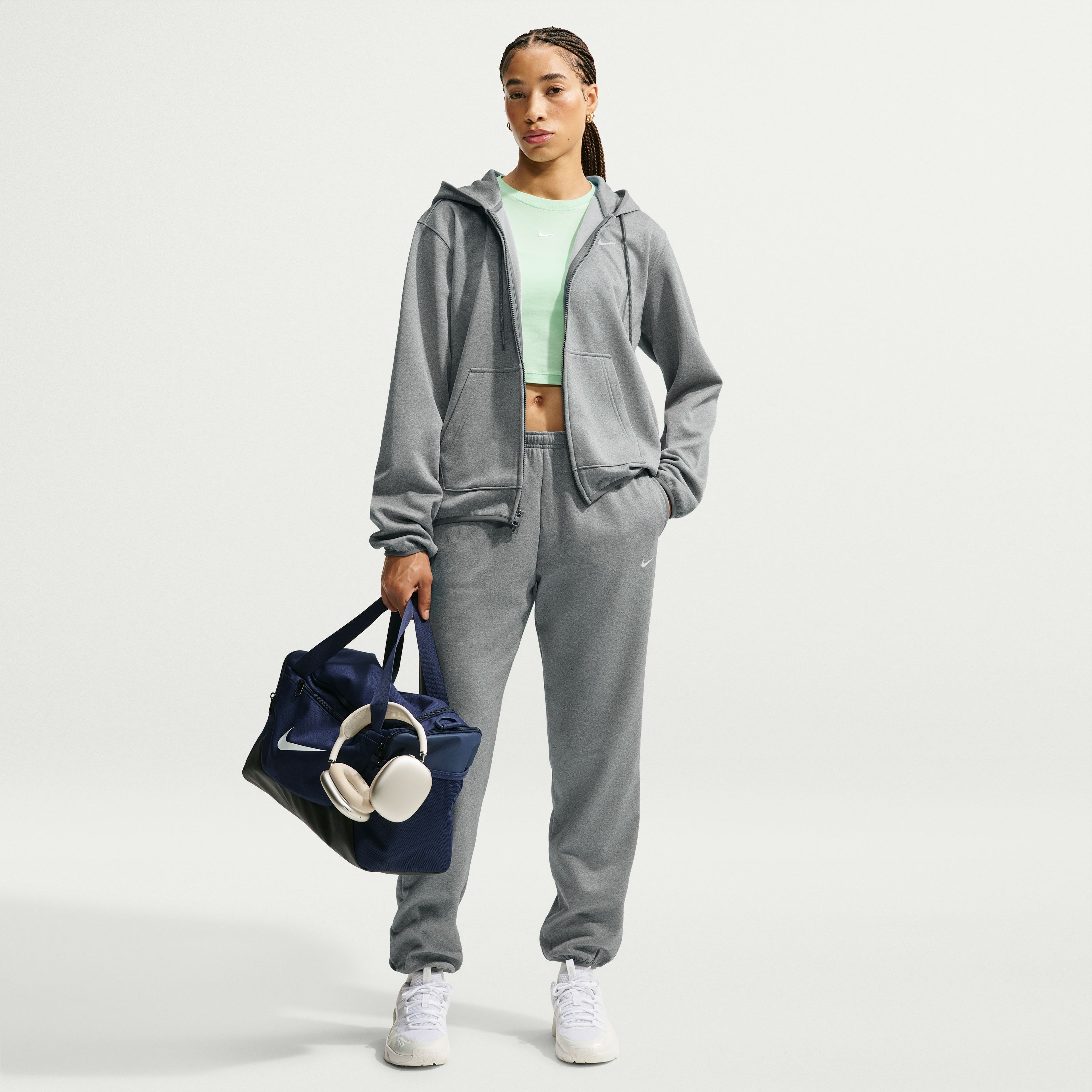 Nike Studio Fleece Sport Mid-Rise Kadın Pantolon