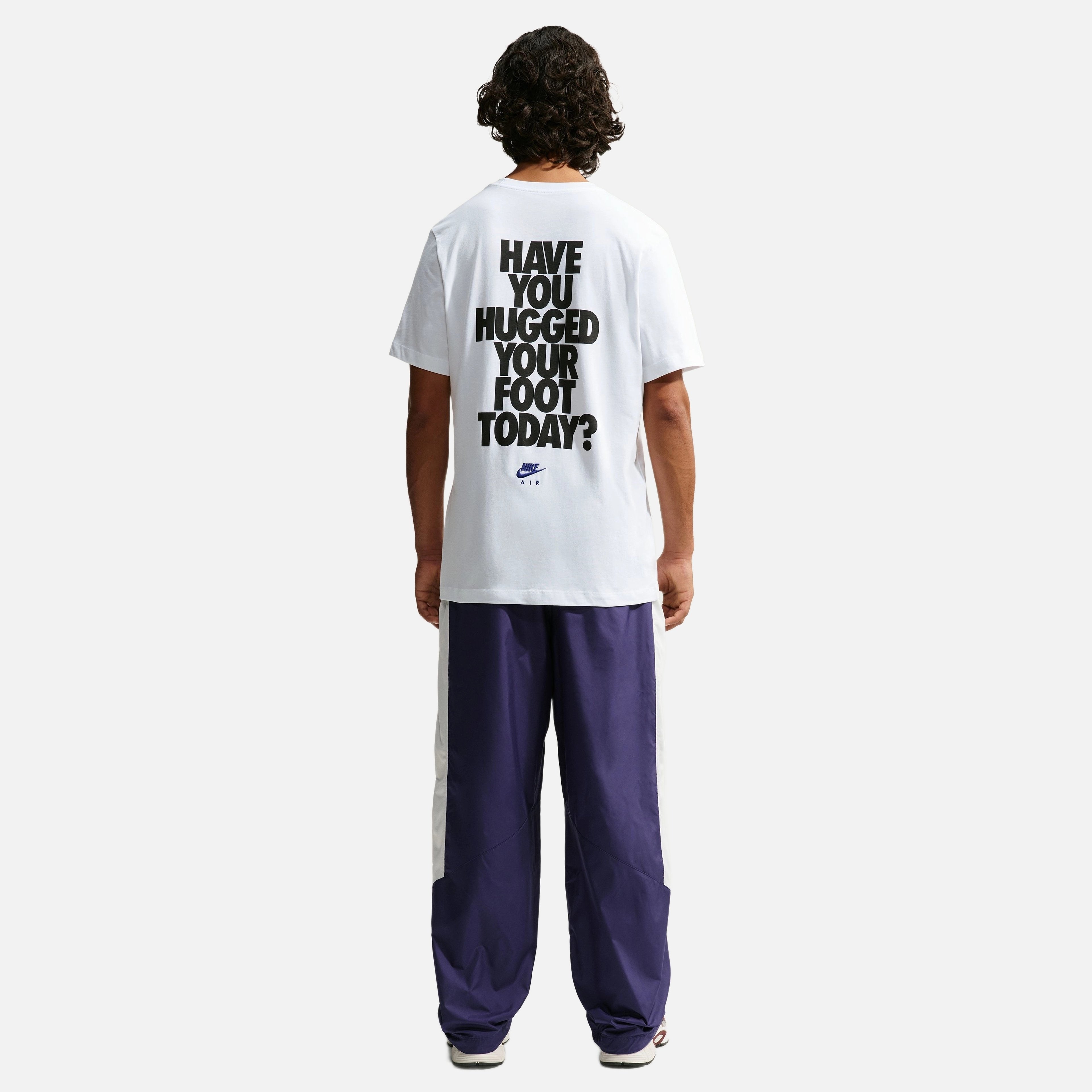 Nike Sportswear Std Hug Erkek Tişört