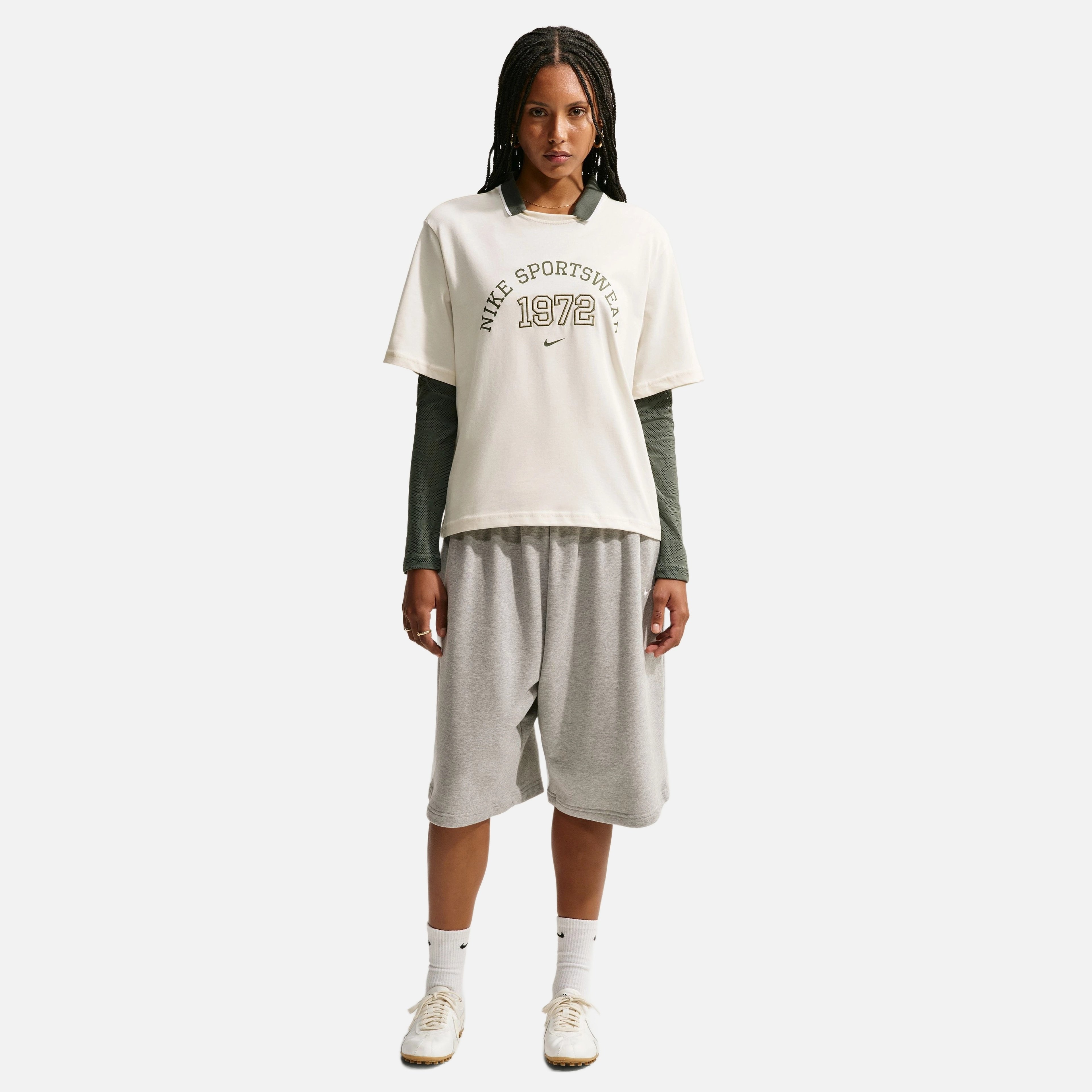 Nike Boxy Ss Kadın Tişört
