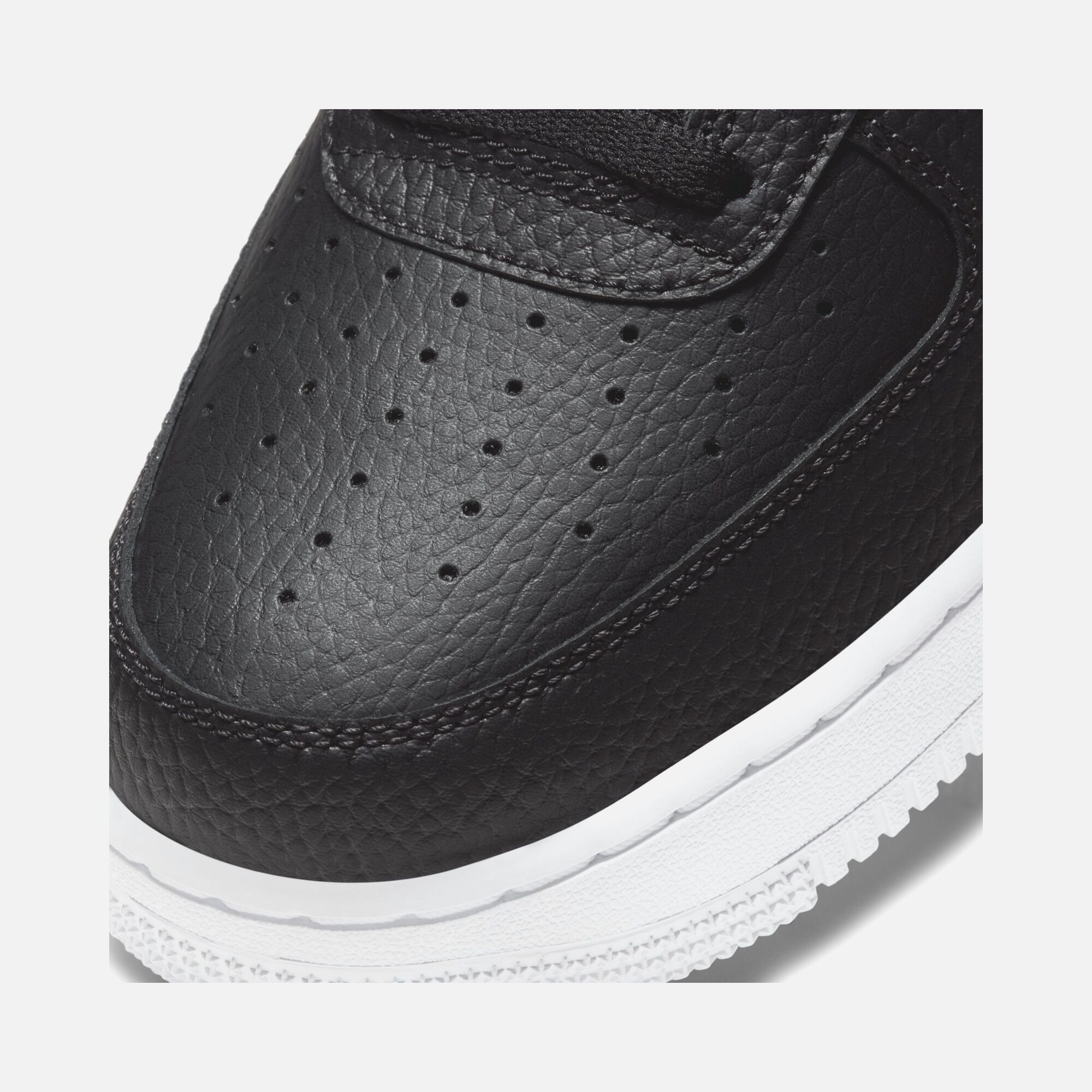 Nike Air Force 1 '07 Erkek Spor Ayakkabı