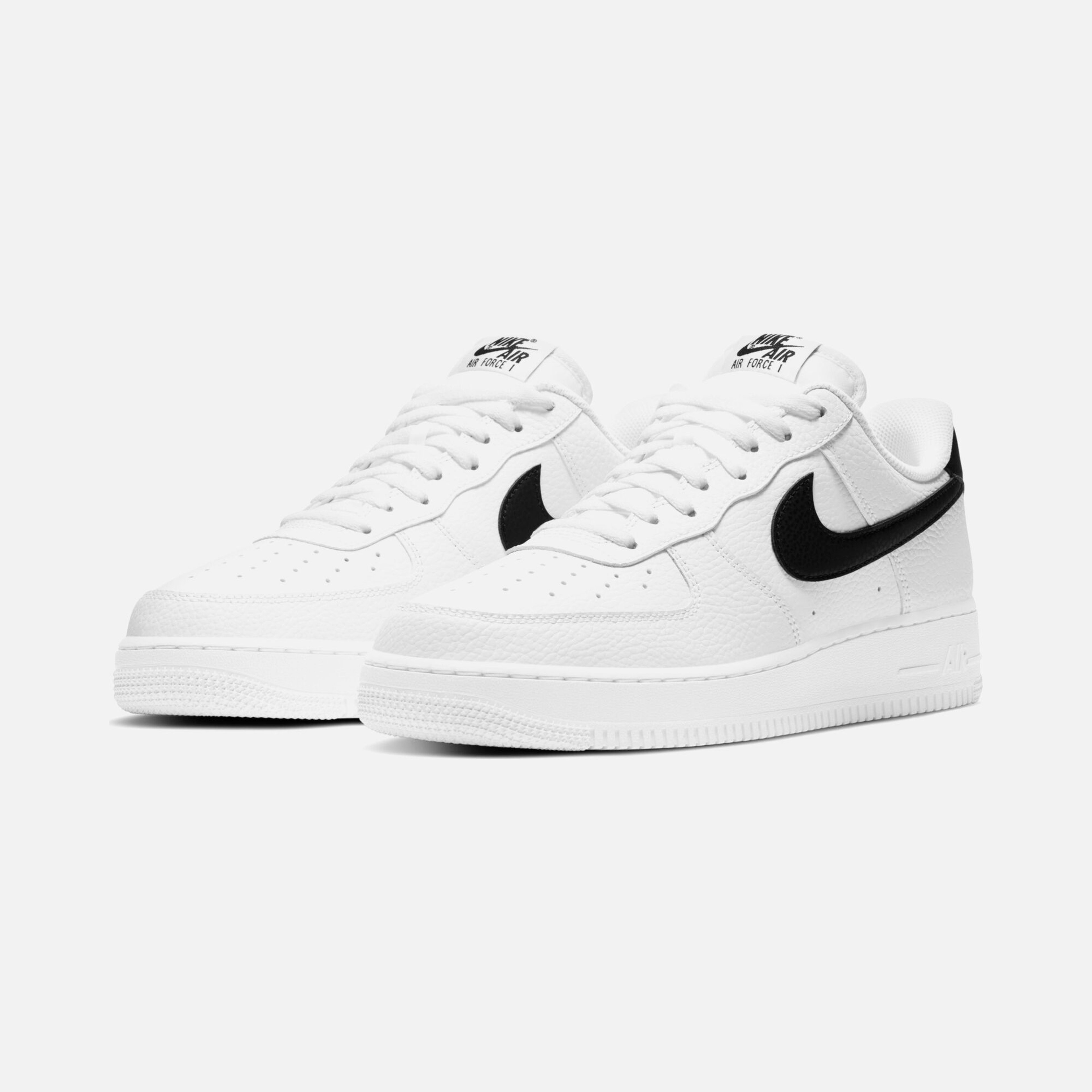 Nike Air Force 1 '07 Erkek Spor Ayakkabı