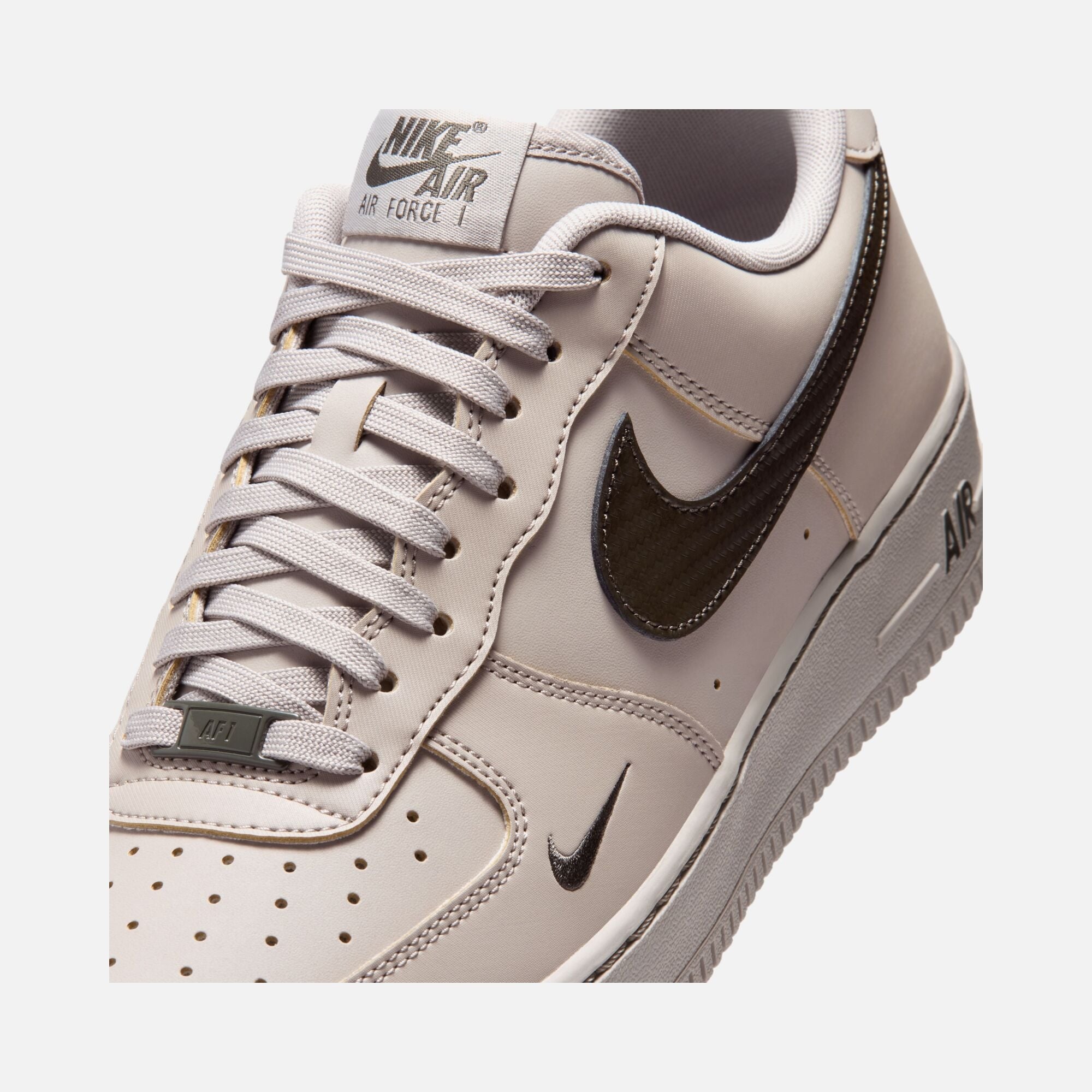 Nike Air Force 1 '07 Erkek Spor Ayakkabı