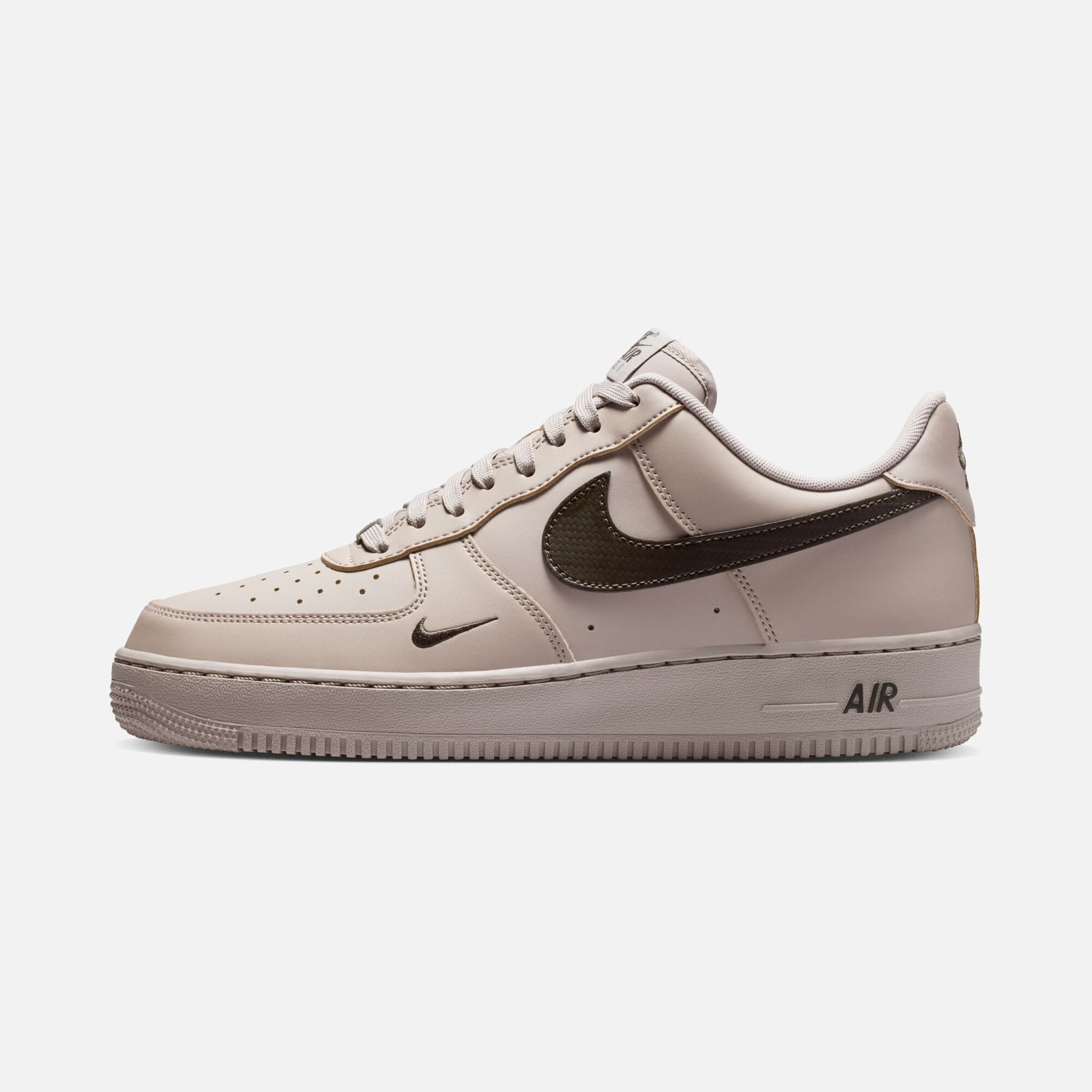 Nike Air Force 1 '07 Erkek Spor Ayakkabı