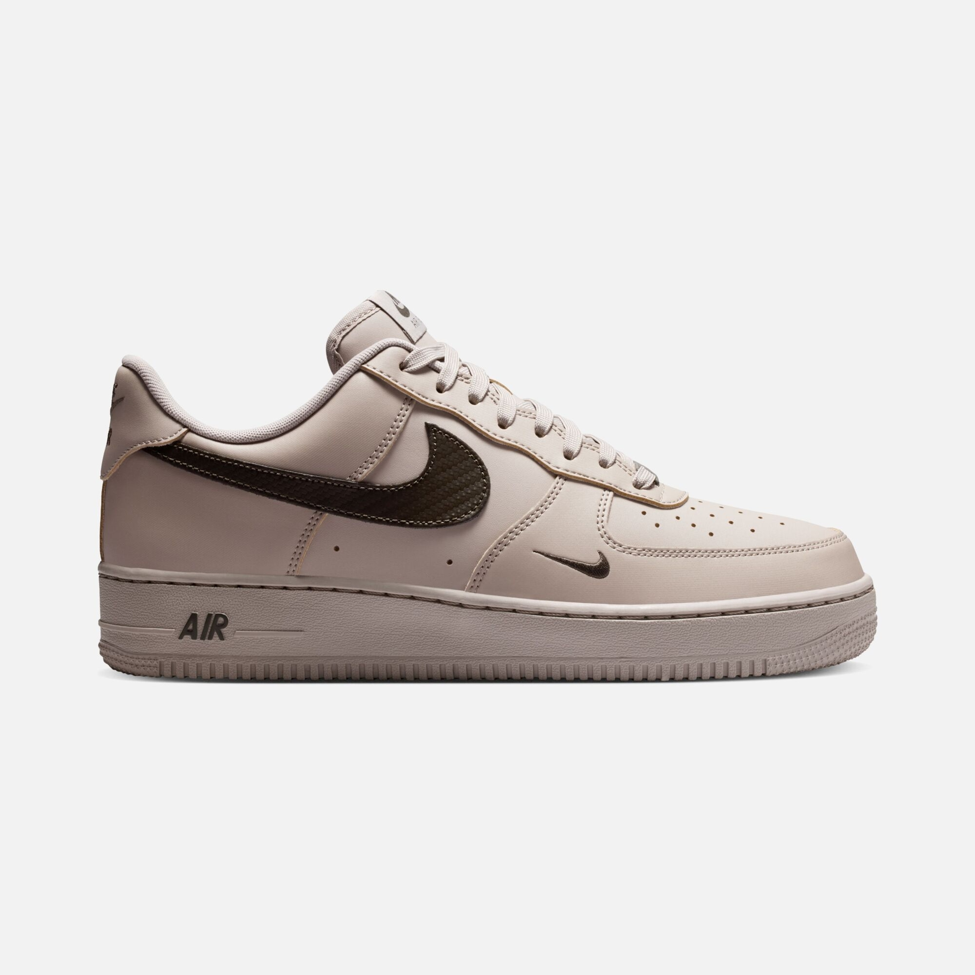 Nike Air Force 1 '07 Erkek Spor Ayakkabı