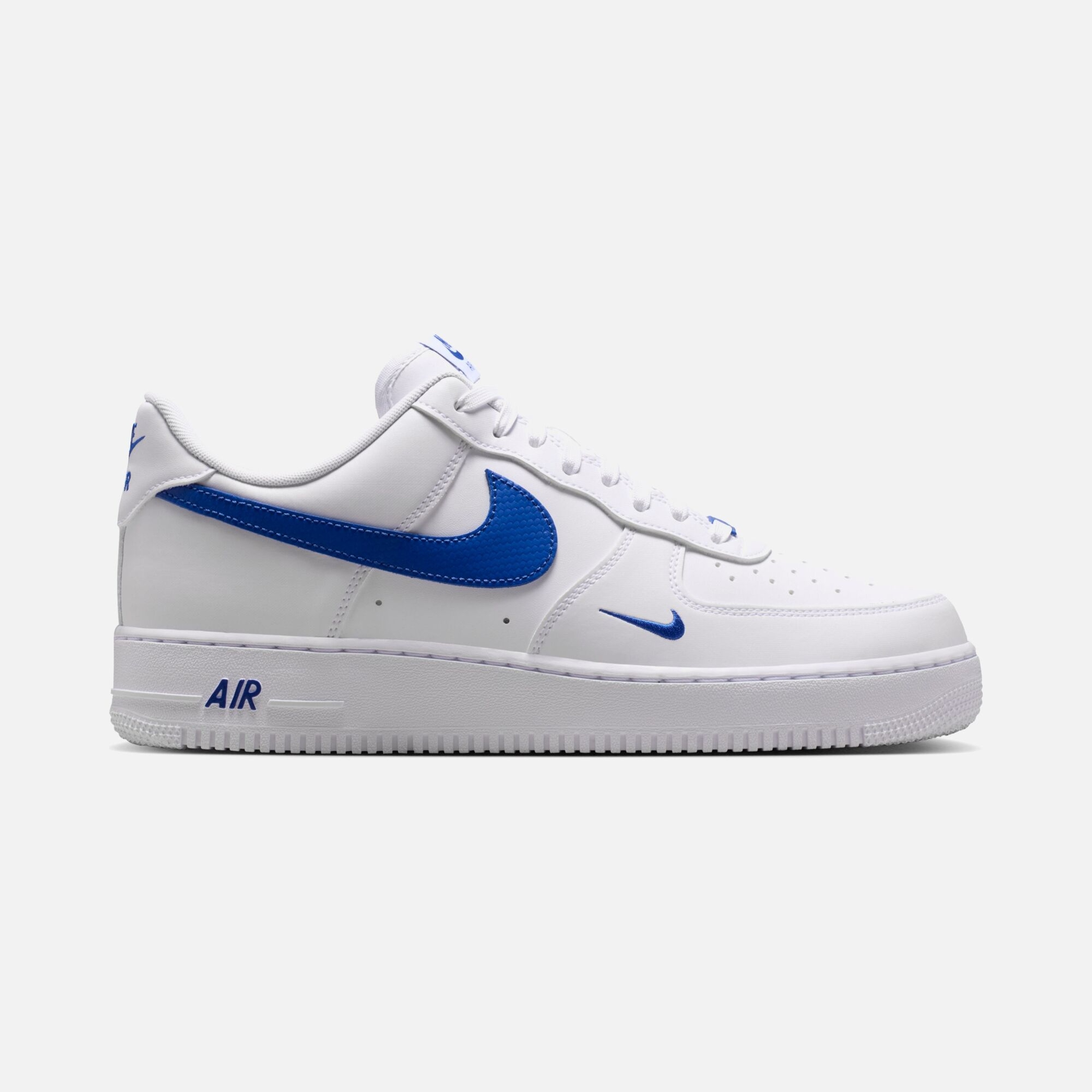 Nike Air Force 1 '07 Erkek Spor Ayakkabı