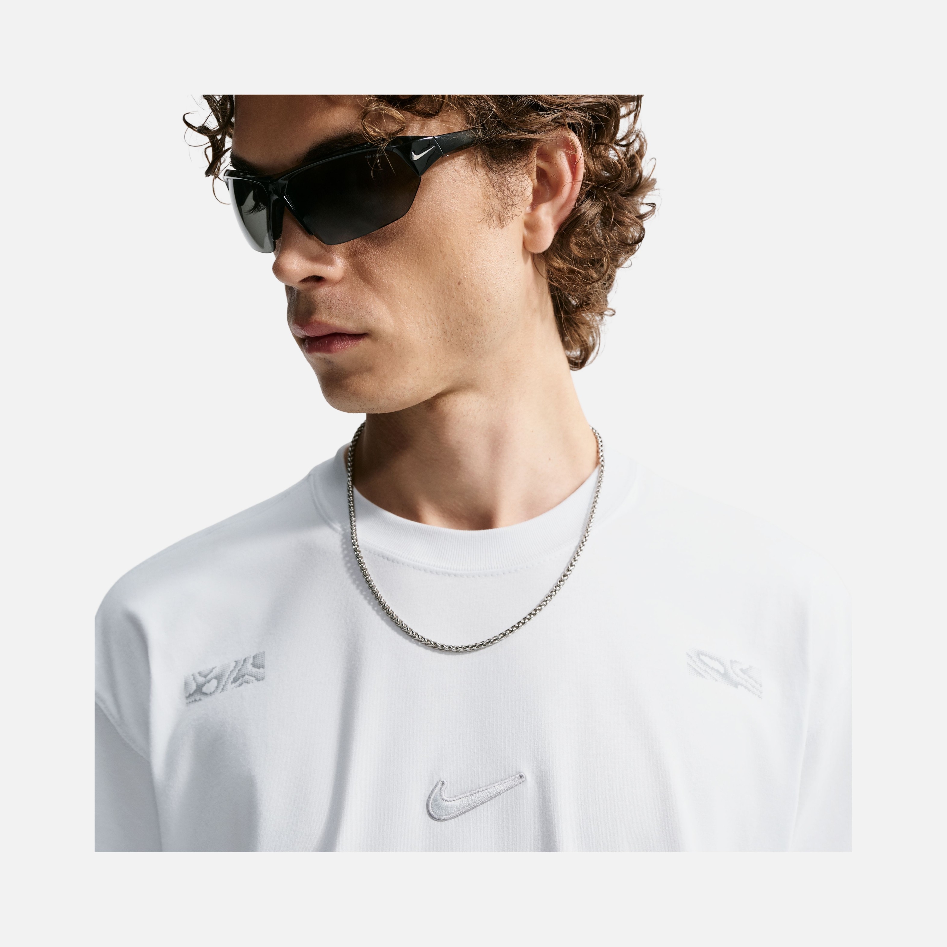 Nike Nsw Loose Fit Reflective Shox Erkek Tişört