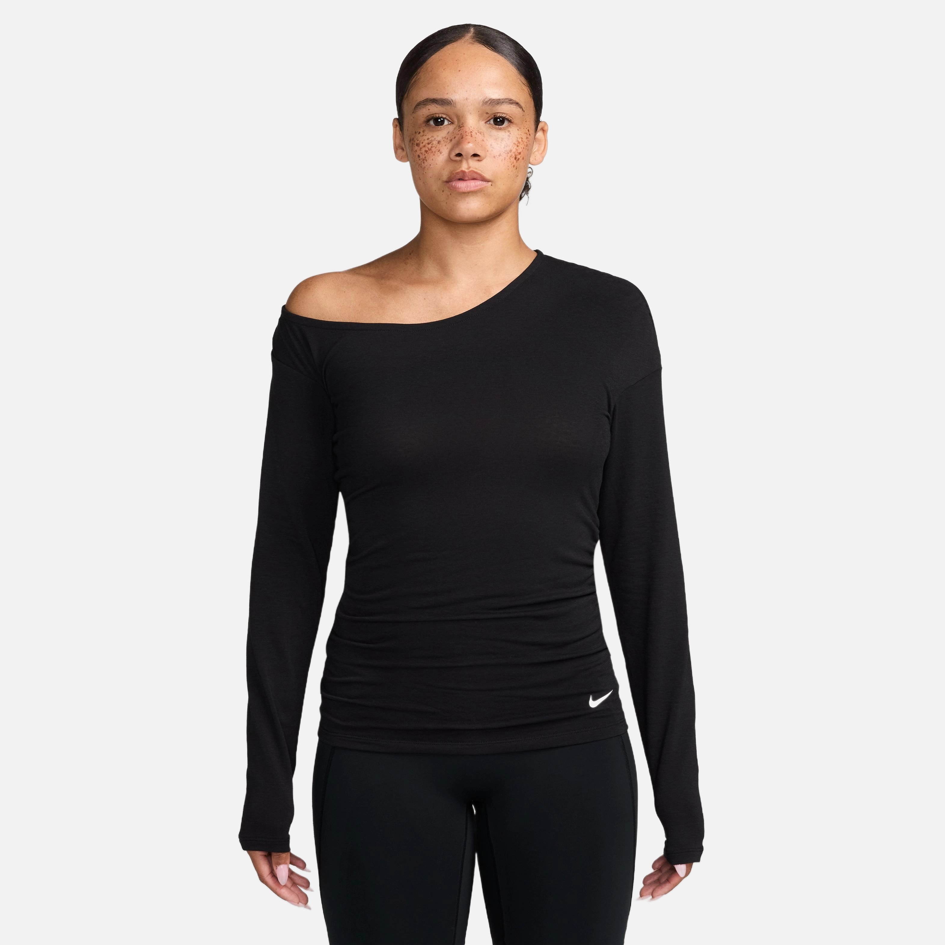 Nike One Dri-FIT Relaxed Boatneck Qs Kadın Tişört