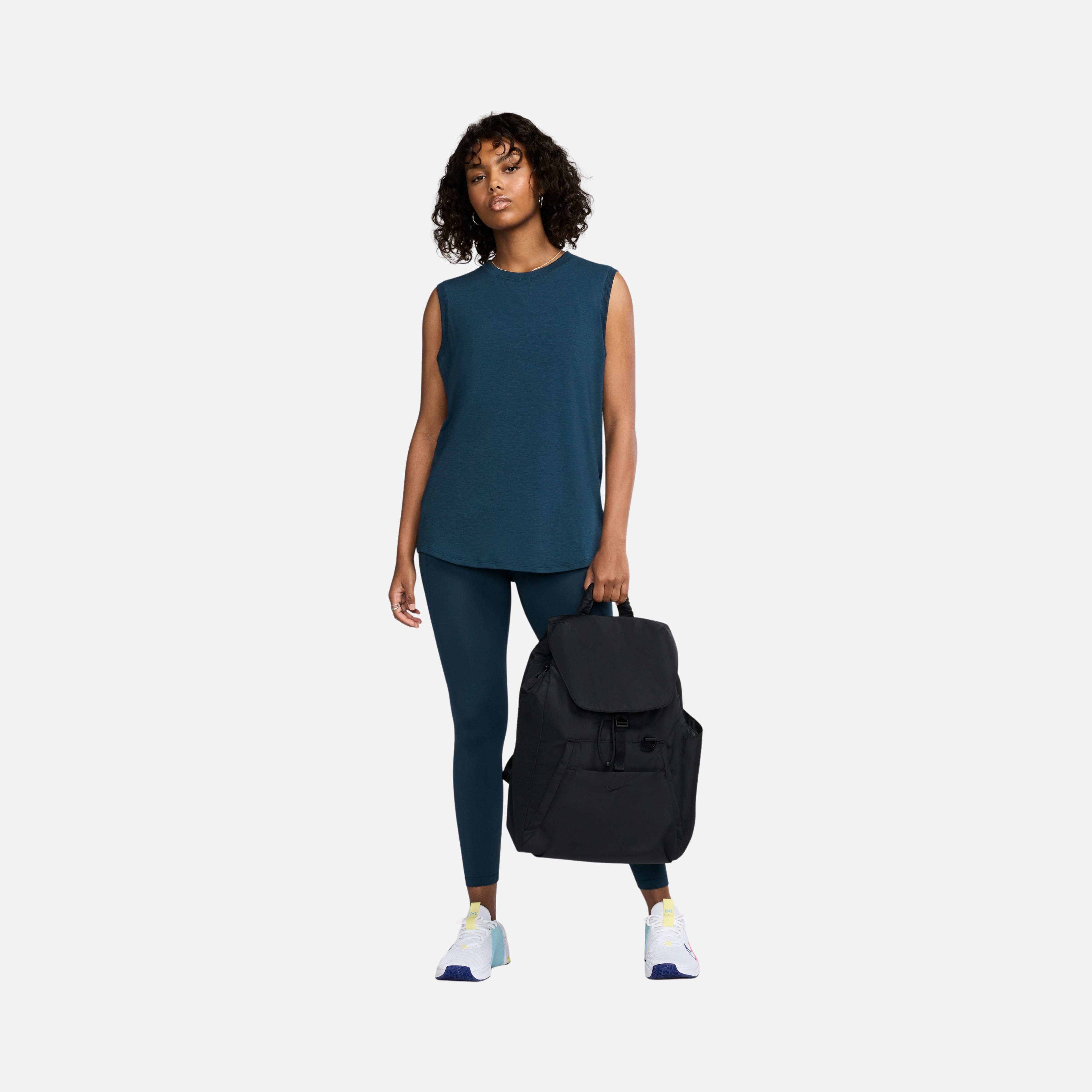 Nike One ''Drawstring, Buckle & Magnetic Lock Design'' (25 L) Training Sırt Çantası