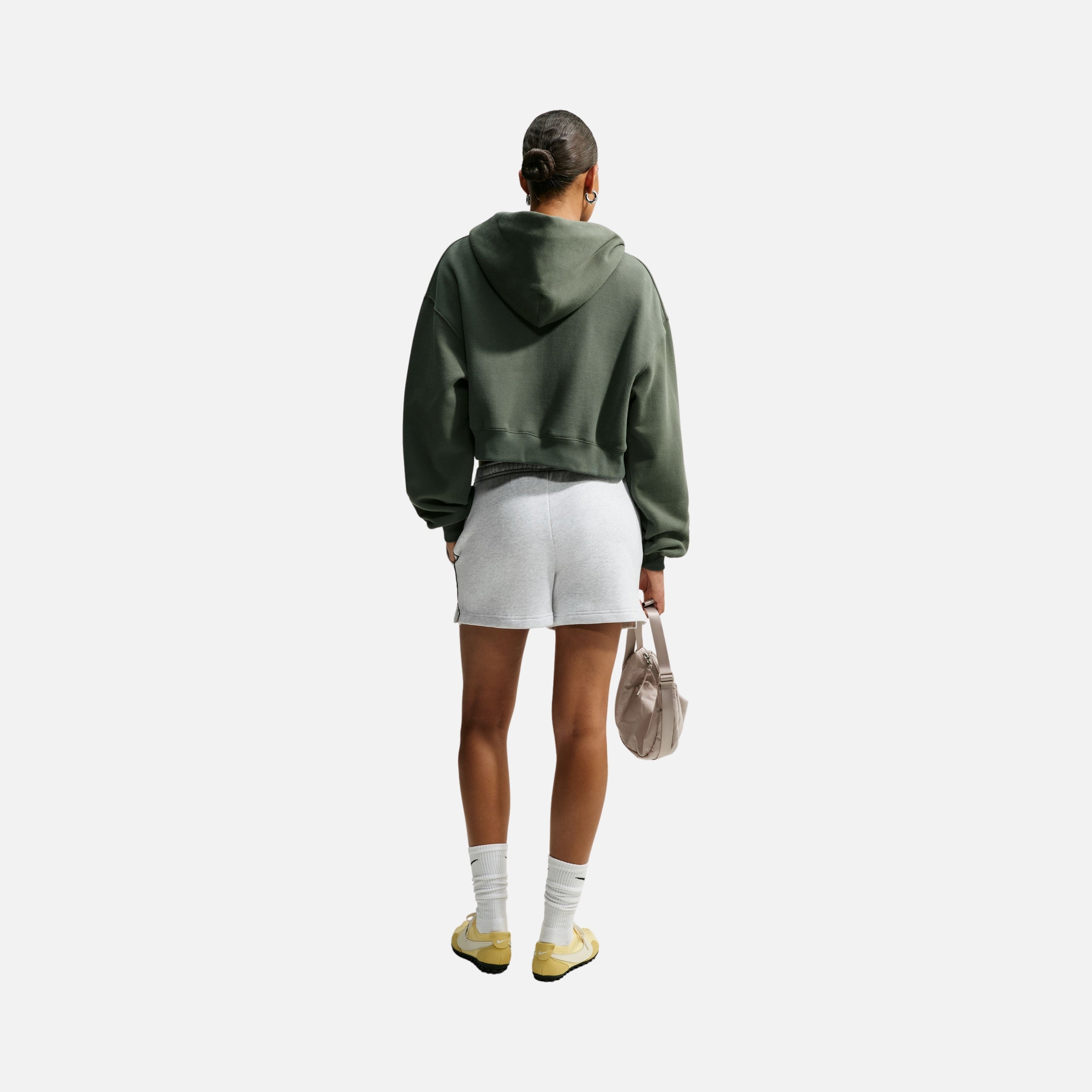 Nike Studio Fleece Medium Weight Mid-Rise Kadın Şort