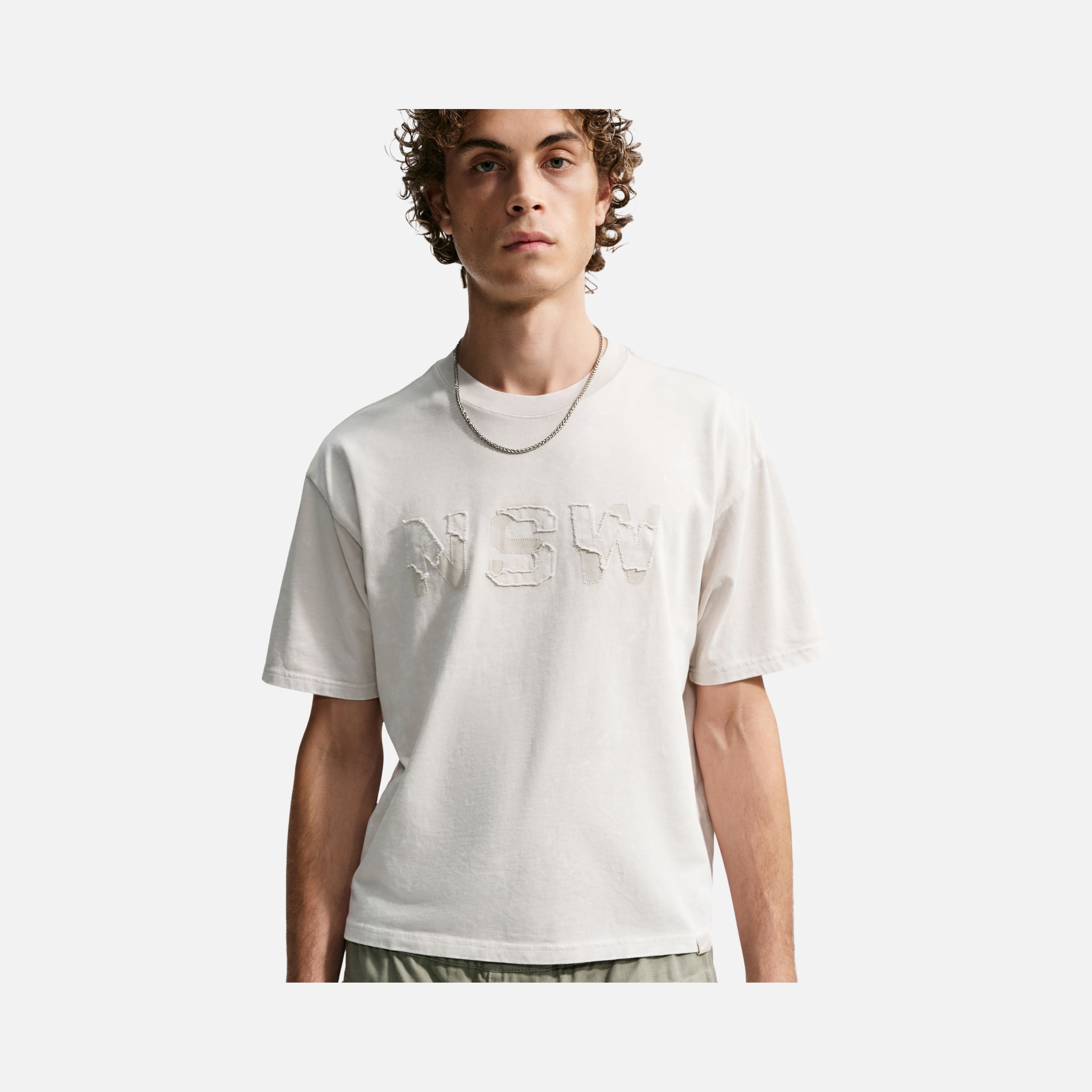 Nike Nsw Loose Fit Distressed Erkek Tişört