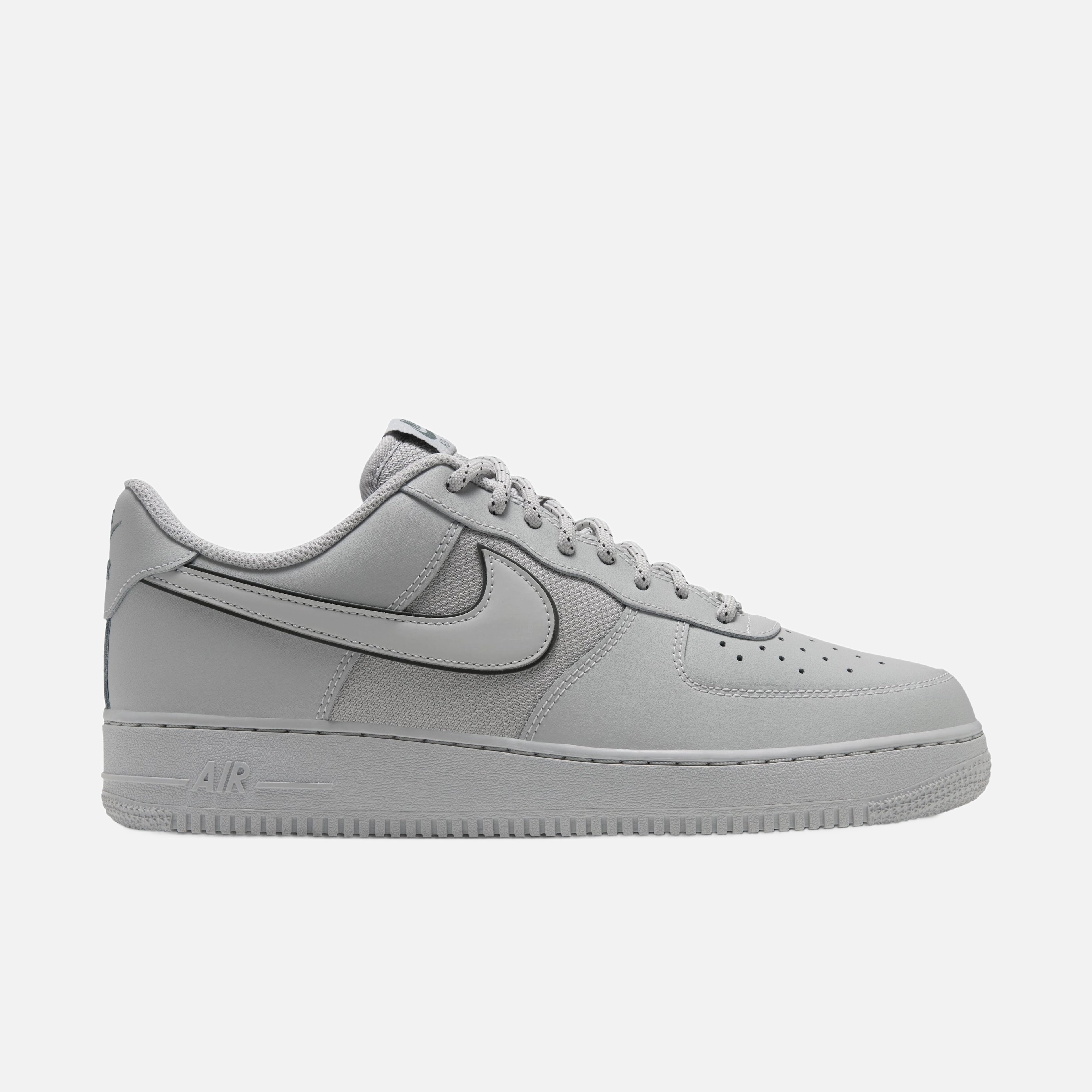 Nike Air Force 1 '07 Low LV8 Tech Erkek Spor Ayakkabı
