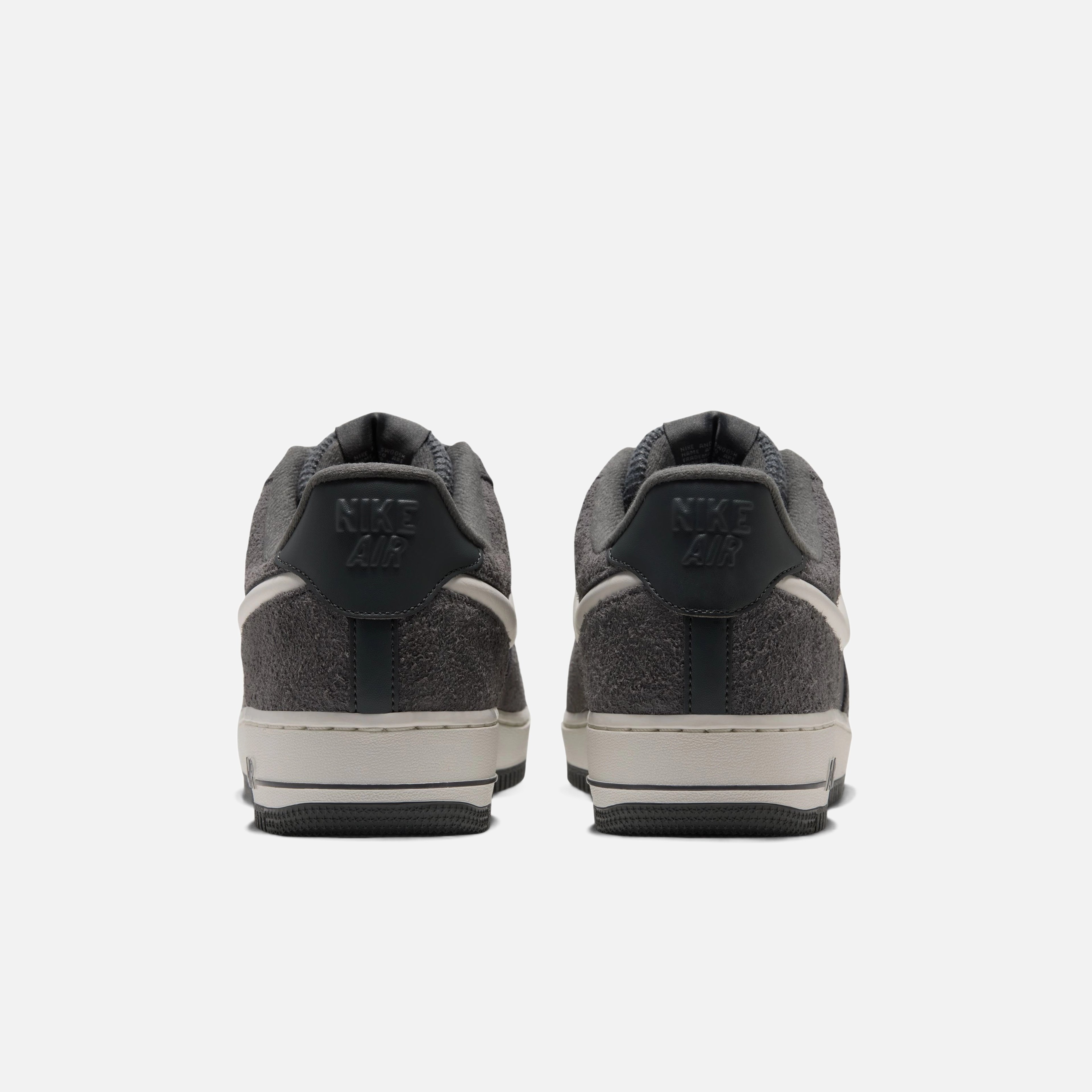 Nike Air Force 1 '07 LV8 Erkek Spor Ayakkabı