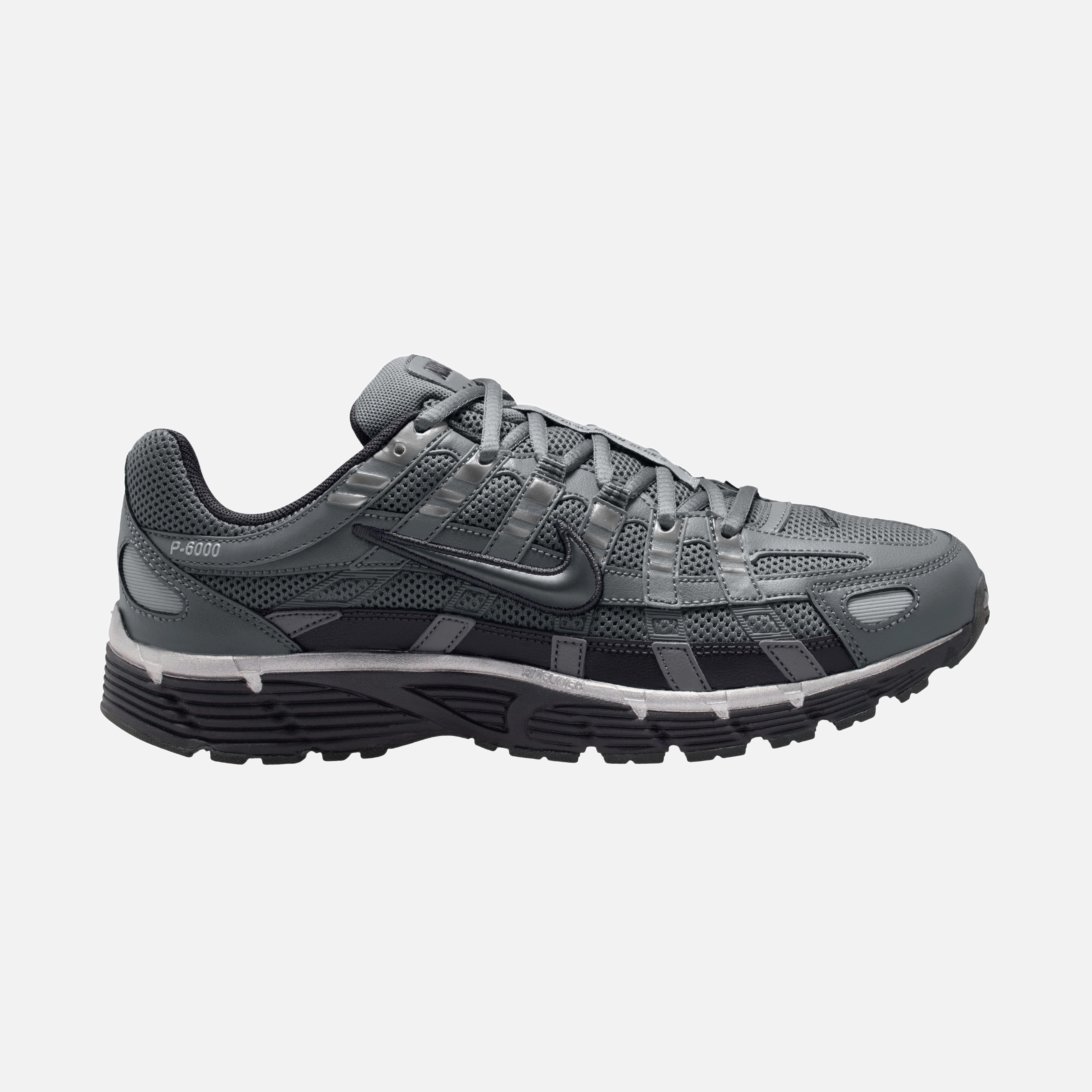 Nike P-6000 Essential Erkek Spor Ayakkabı