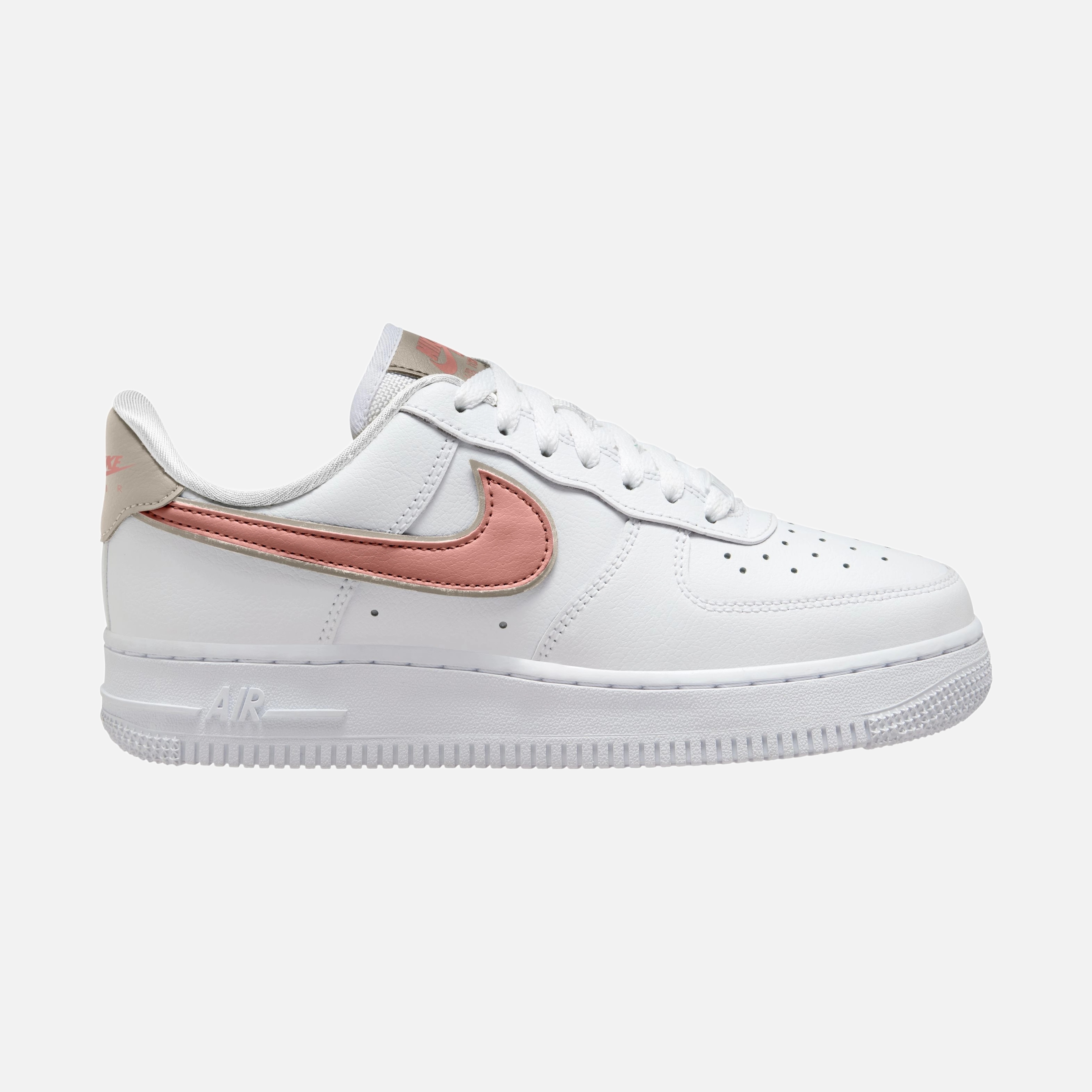 Nike Air Force 1 '07 Kadın Spor Ayakkabı