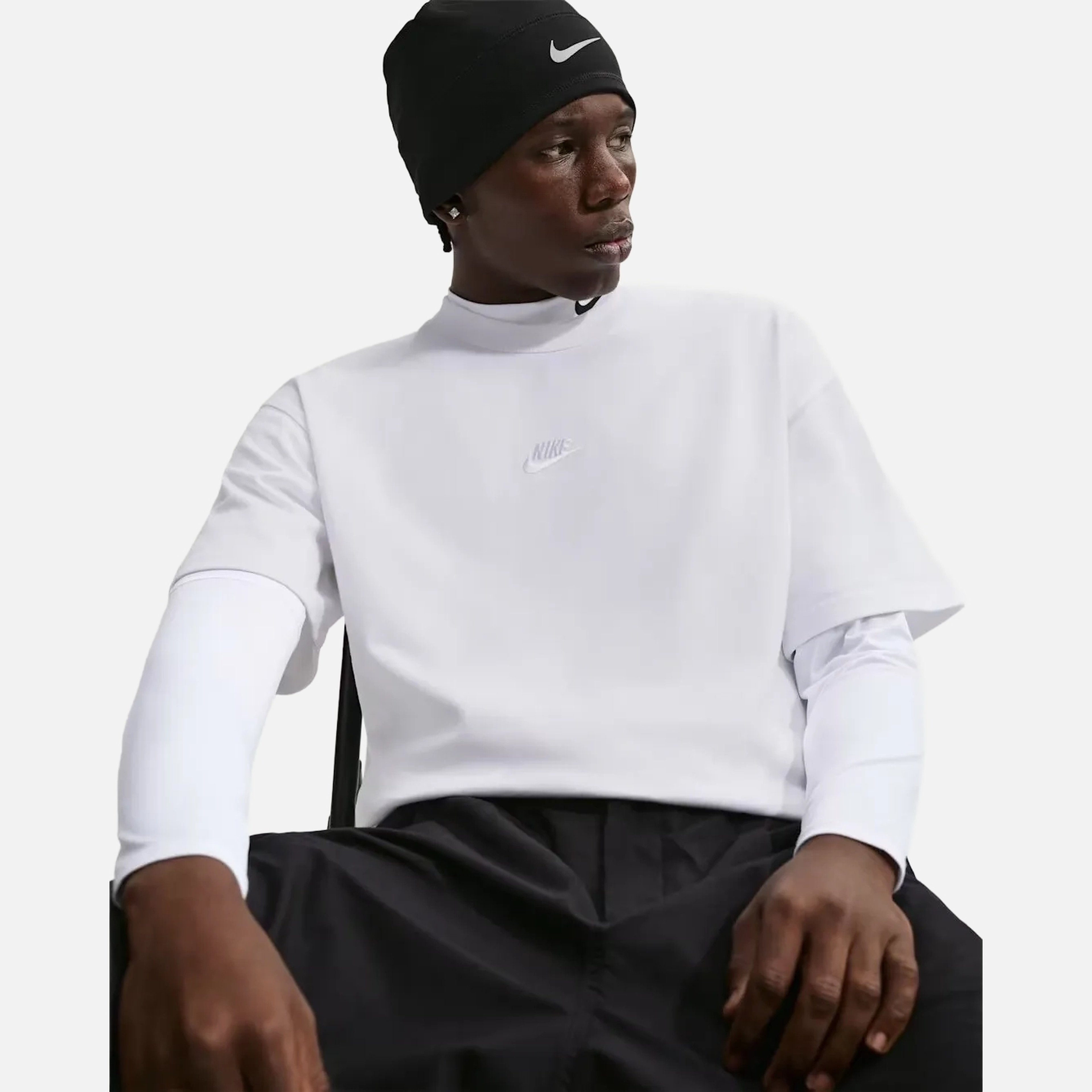 Nike Sportswear Premium Essential Erkek Tişört