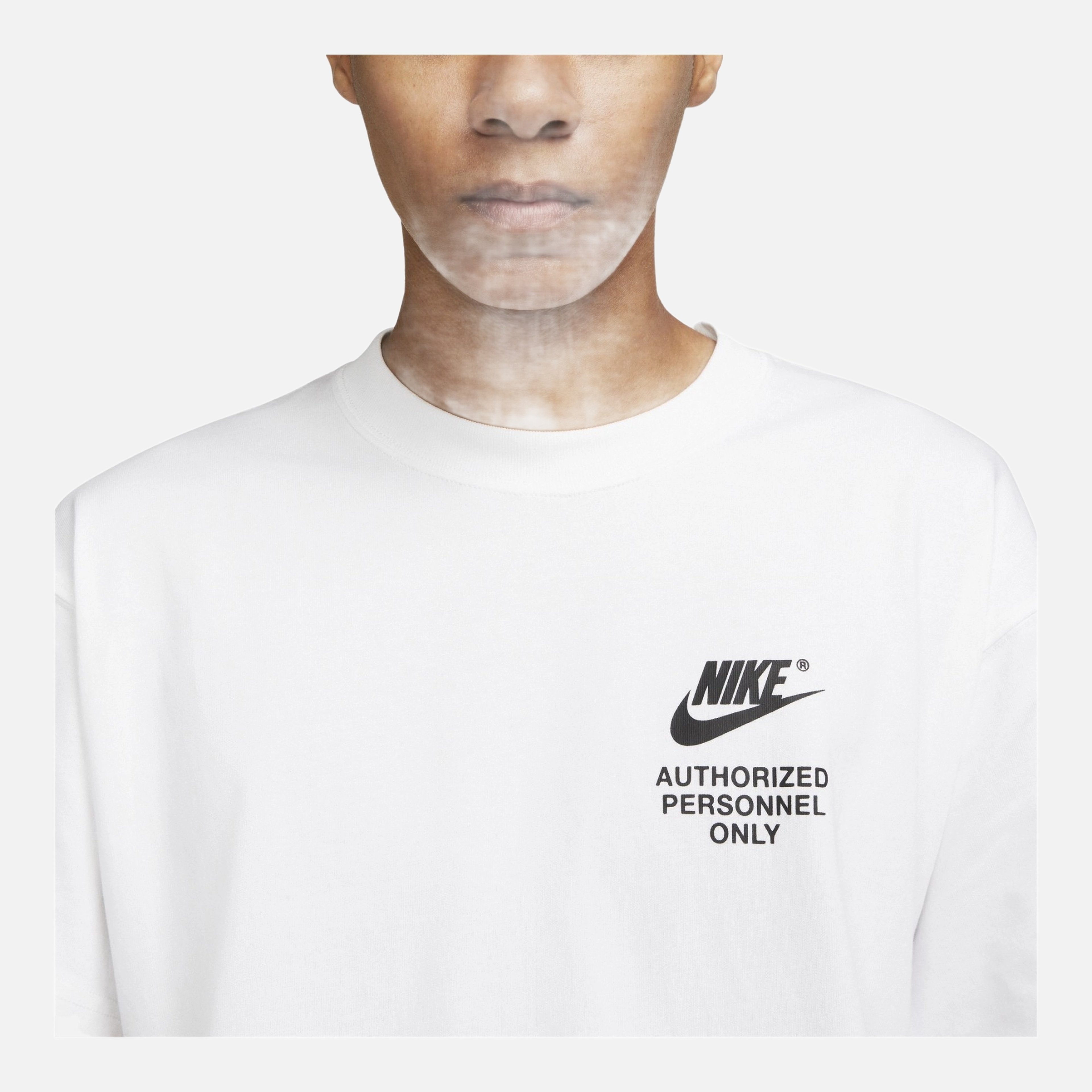 Nike Sportswear ''Authorized Personnel Only'' Graphic Short-Sleeve Erkek Tişört