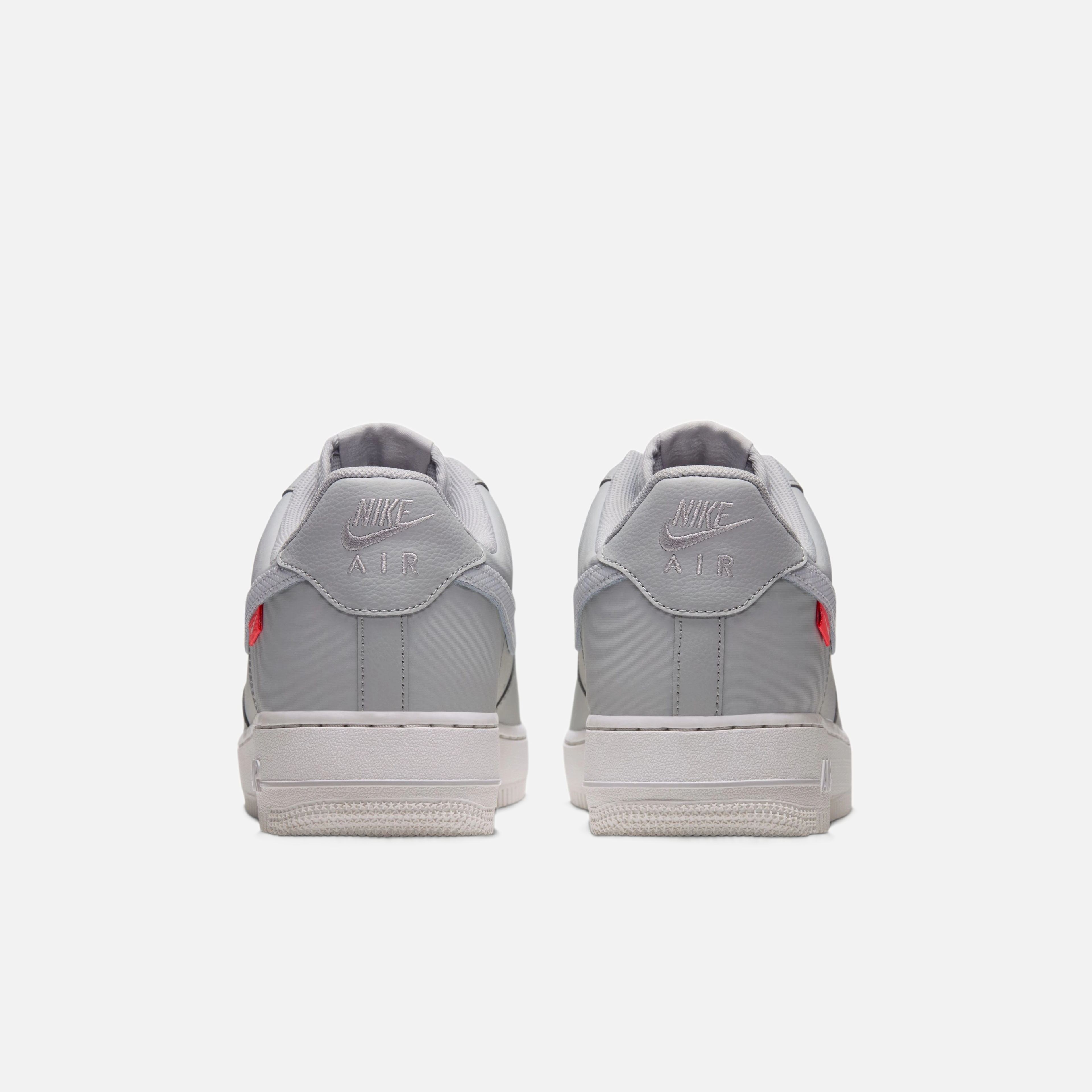 Nike Air Force 1 '07 Tech Essential Erkek Spor Ayakkabı