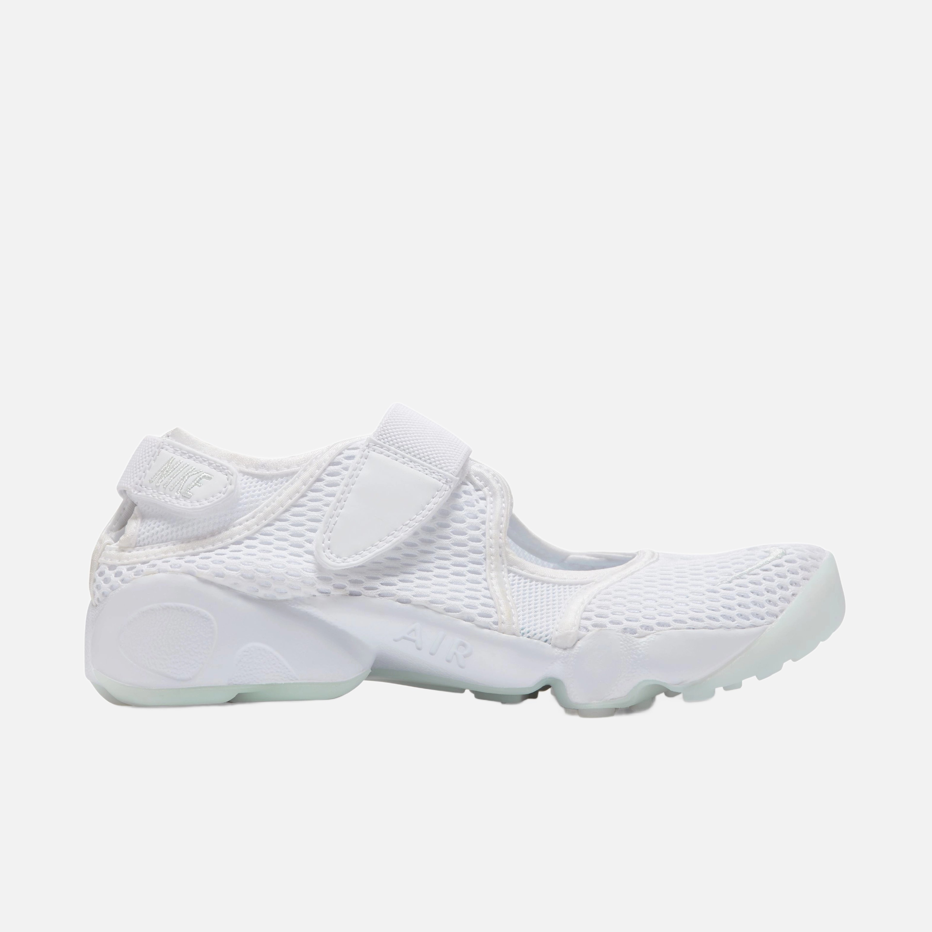 Женские кроссовки Nike Air Rift Breathe на каждый день