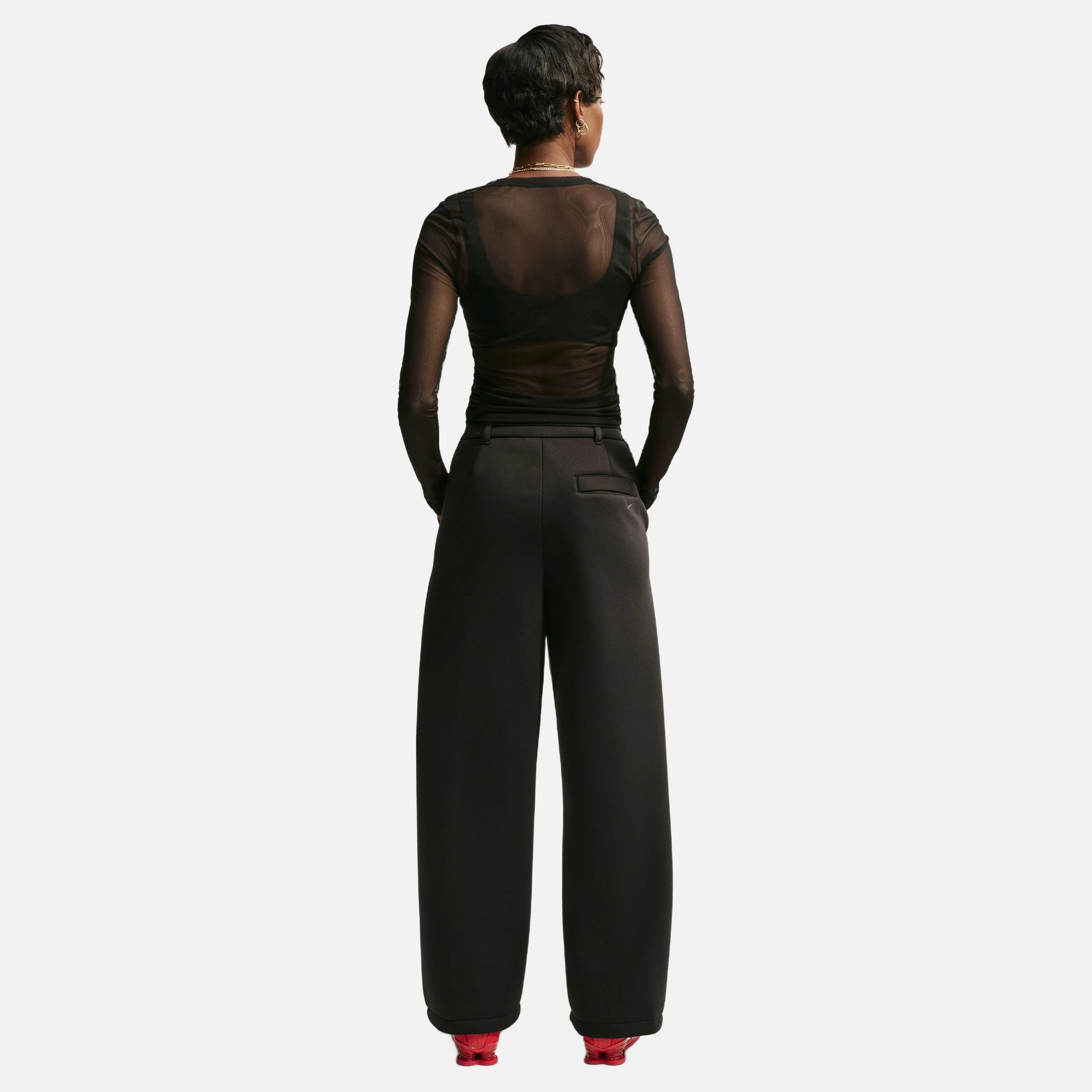 Nike Street Sheer Long-Sleeve Kadın Tişört