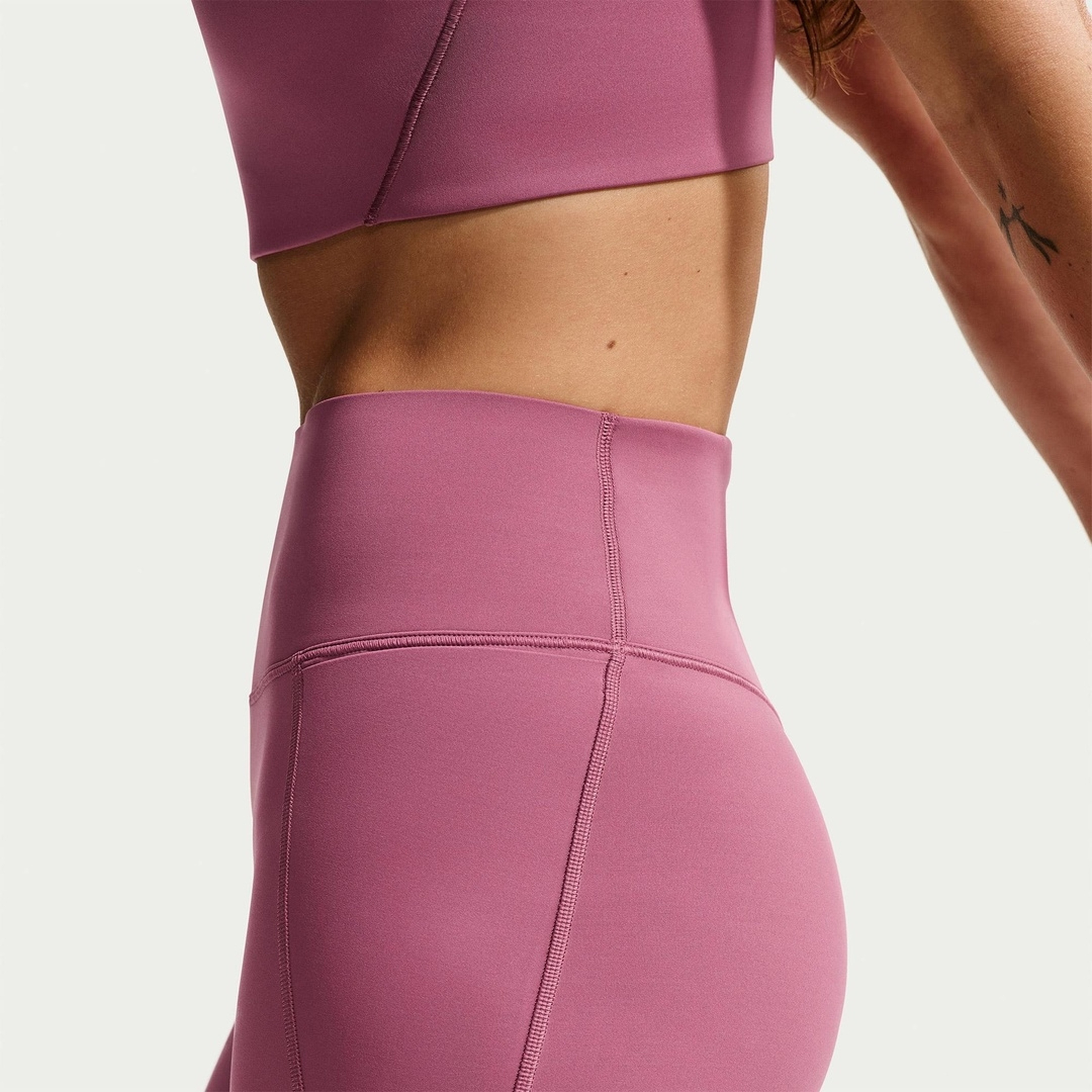 Nike Dri-FIT Universa Yüksel Bel 7/8 Kadın Tayt