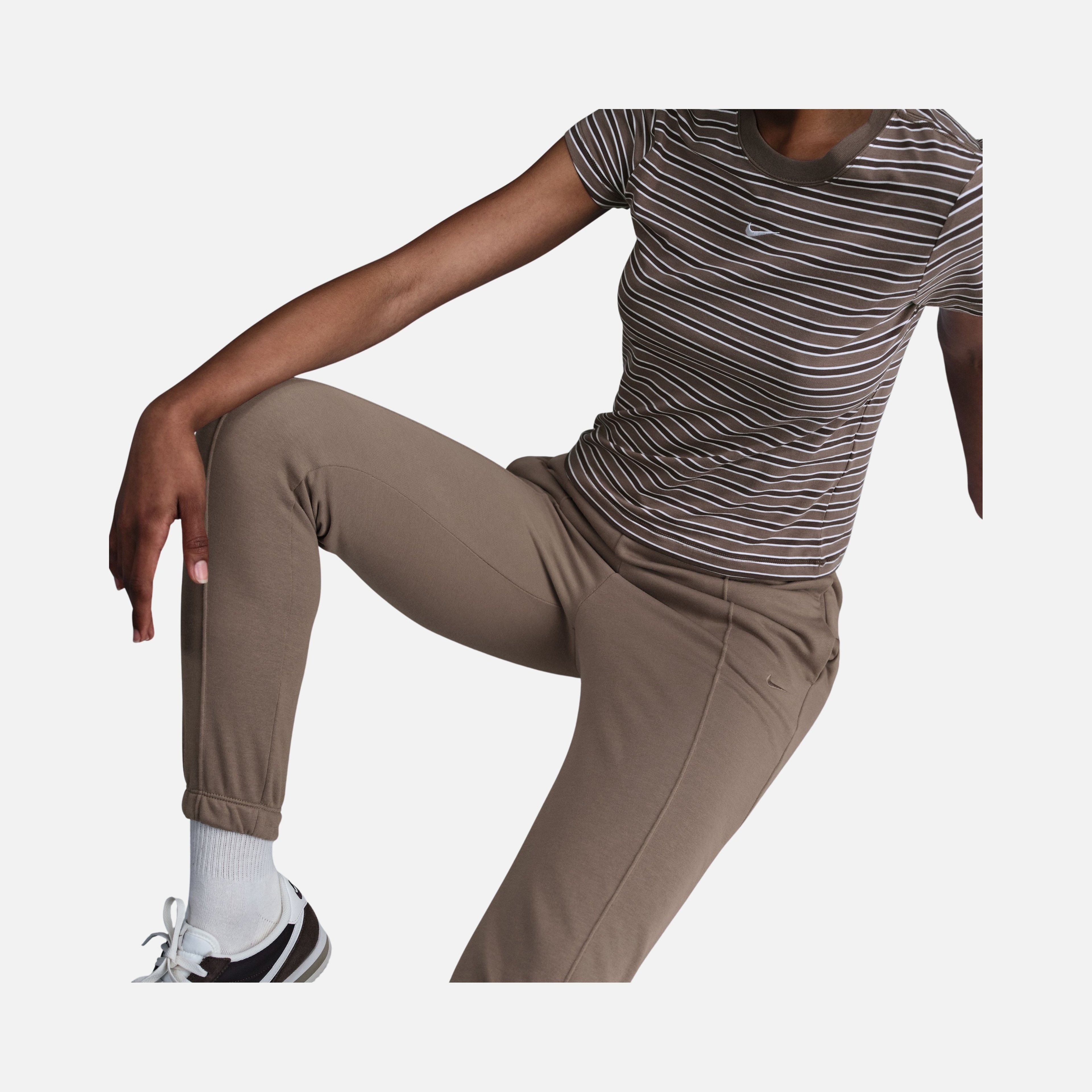 Nike Sportswear Phoenix Fleece Chill French Terry  Slim High-Waisted Kadın Eşofman Altı