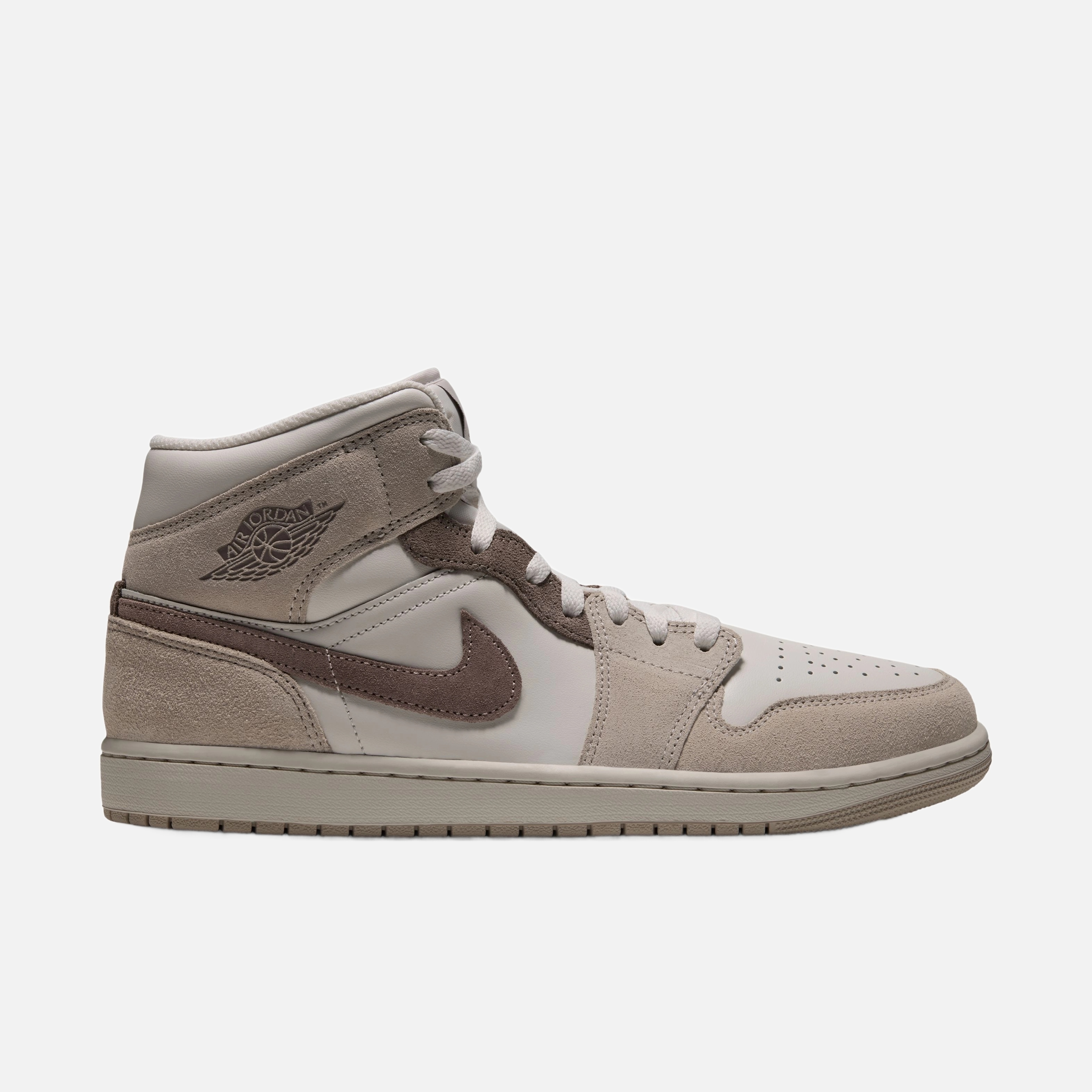 Nike Air Jordan 1 Mid SE Erkek Spor Ayakkabı