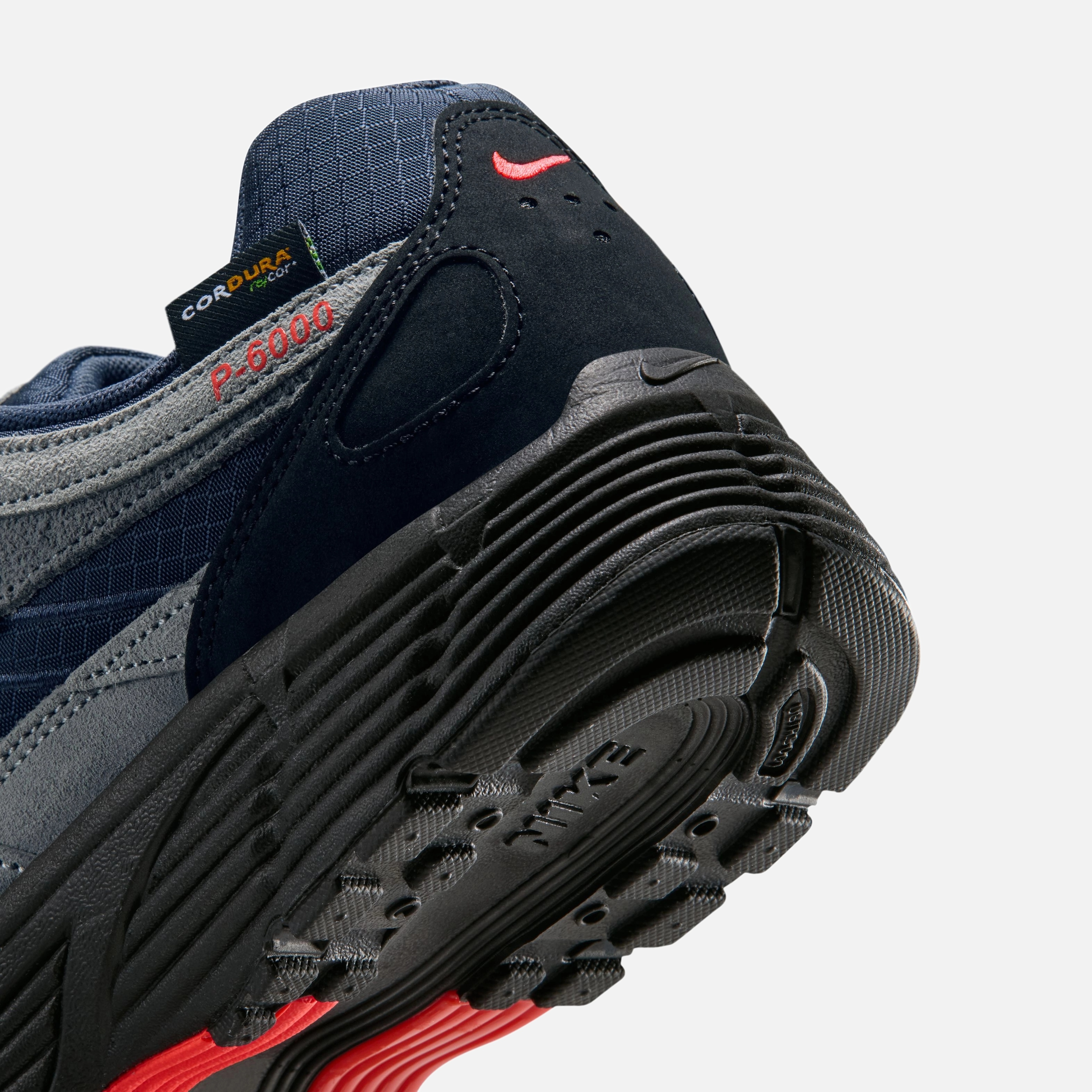 Nike P-6000 Cordura Erkek Spor Ayakkabı