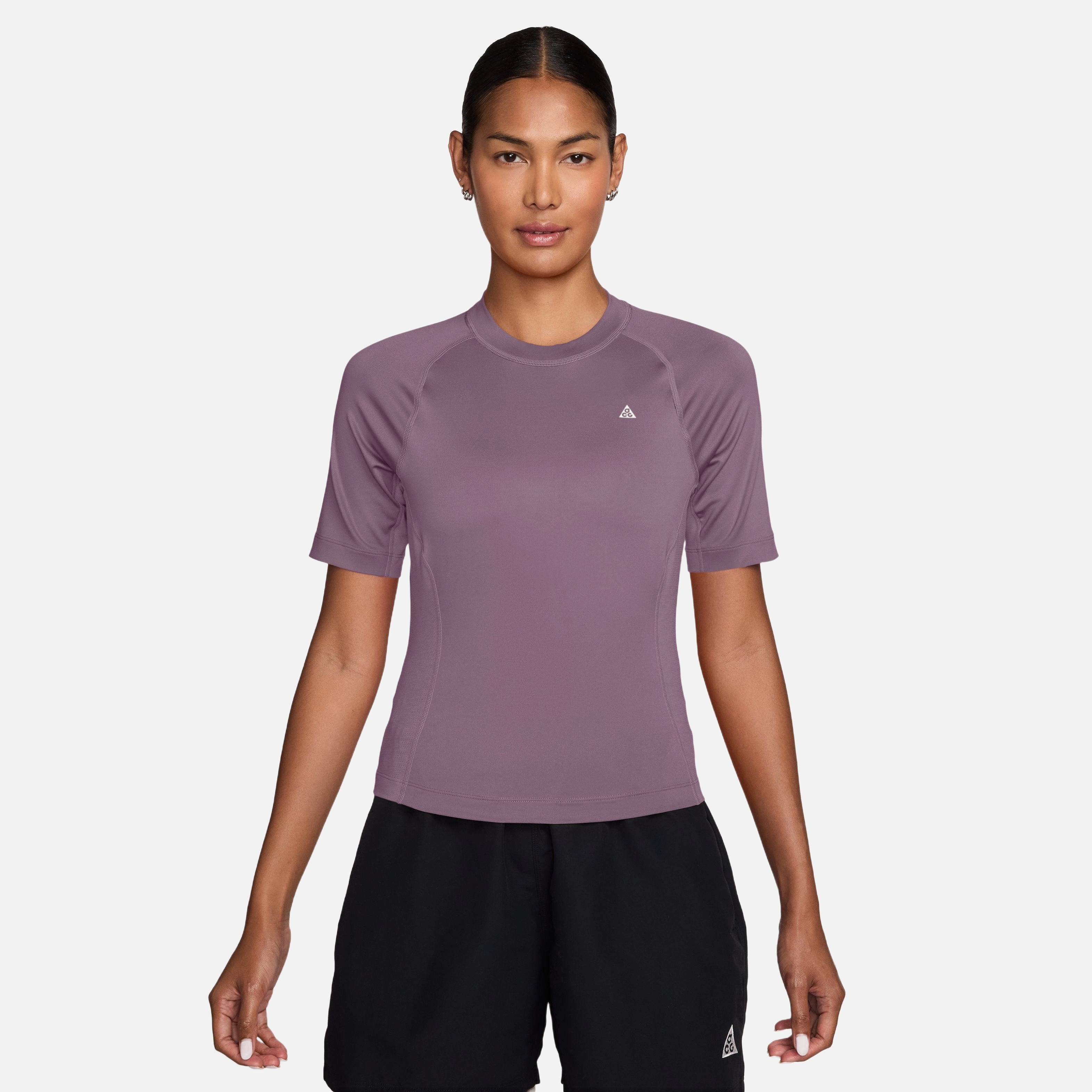 Nike ACG Dri-FIT Wildsee Baselayer Kadın Tişört